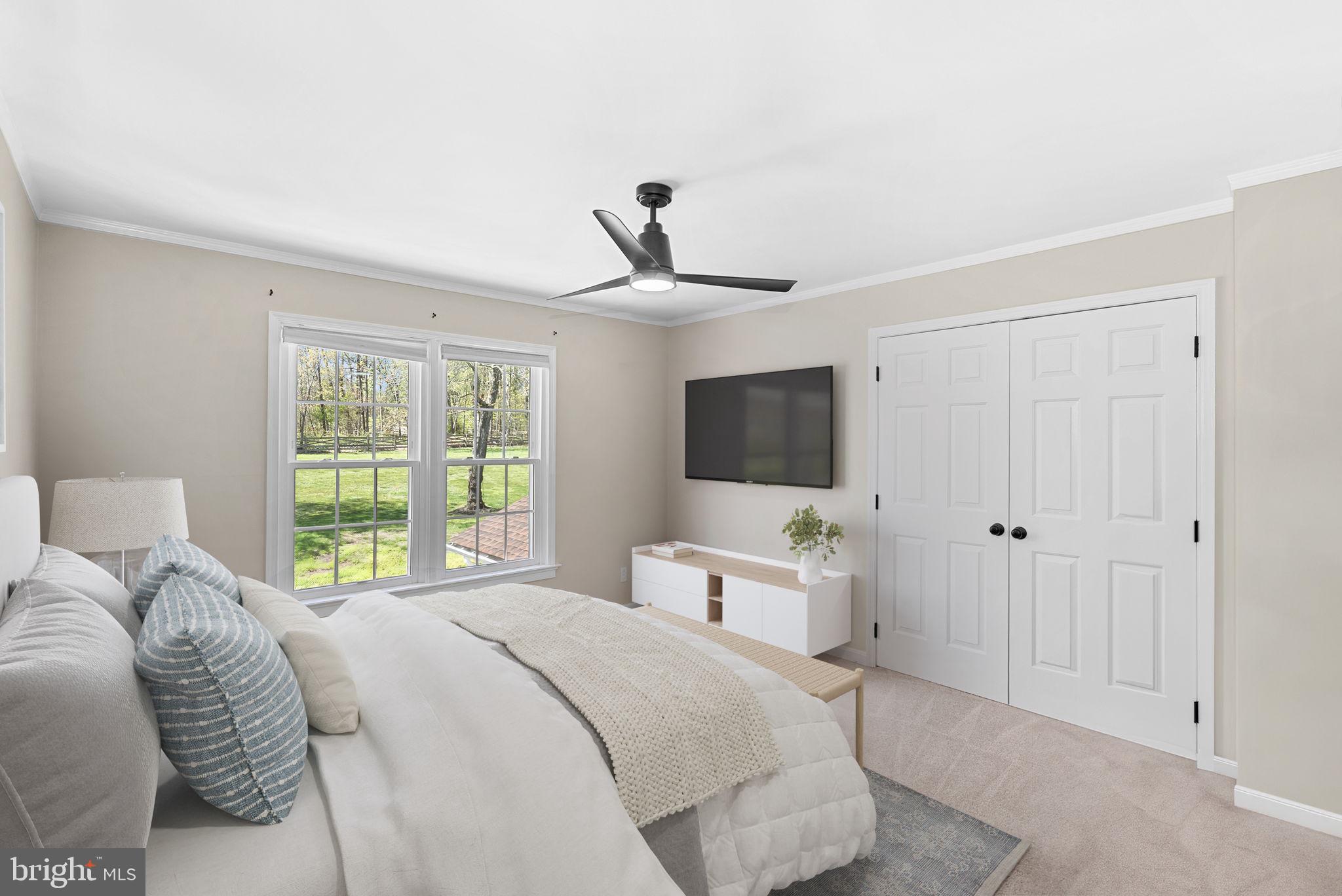 ASHBURN FARM - Residential