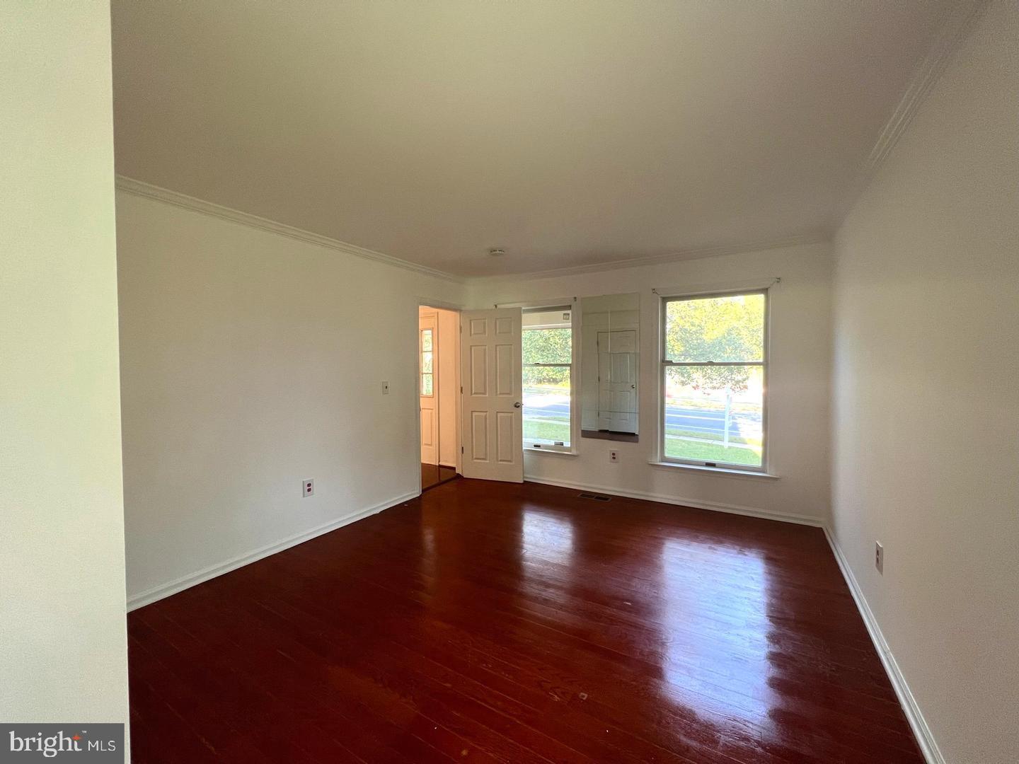 LAKE ARBOR - Residential