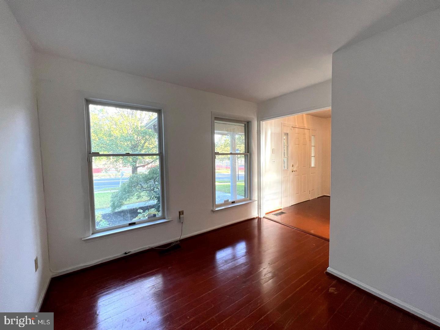 LAKE ARBOR - Residential