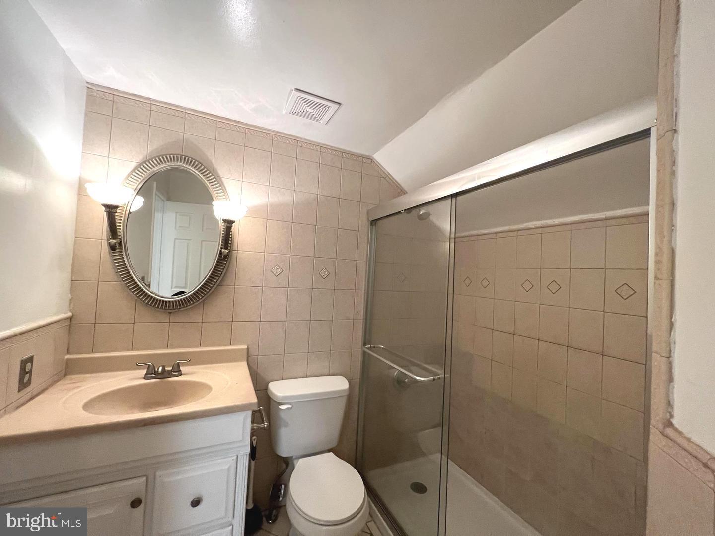 LAKE ARBOR - Residential