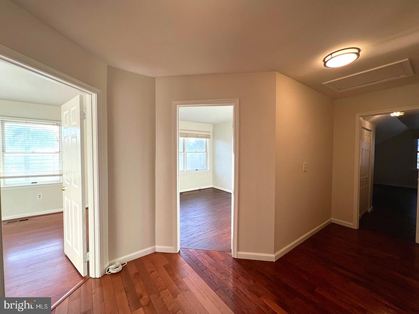 LAKE ARBOR - Residential