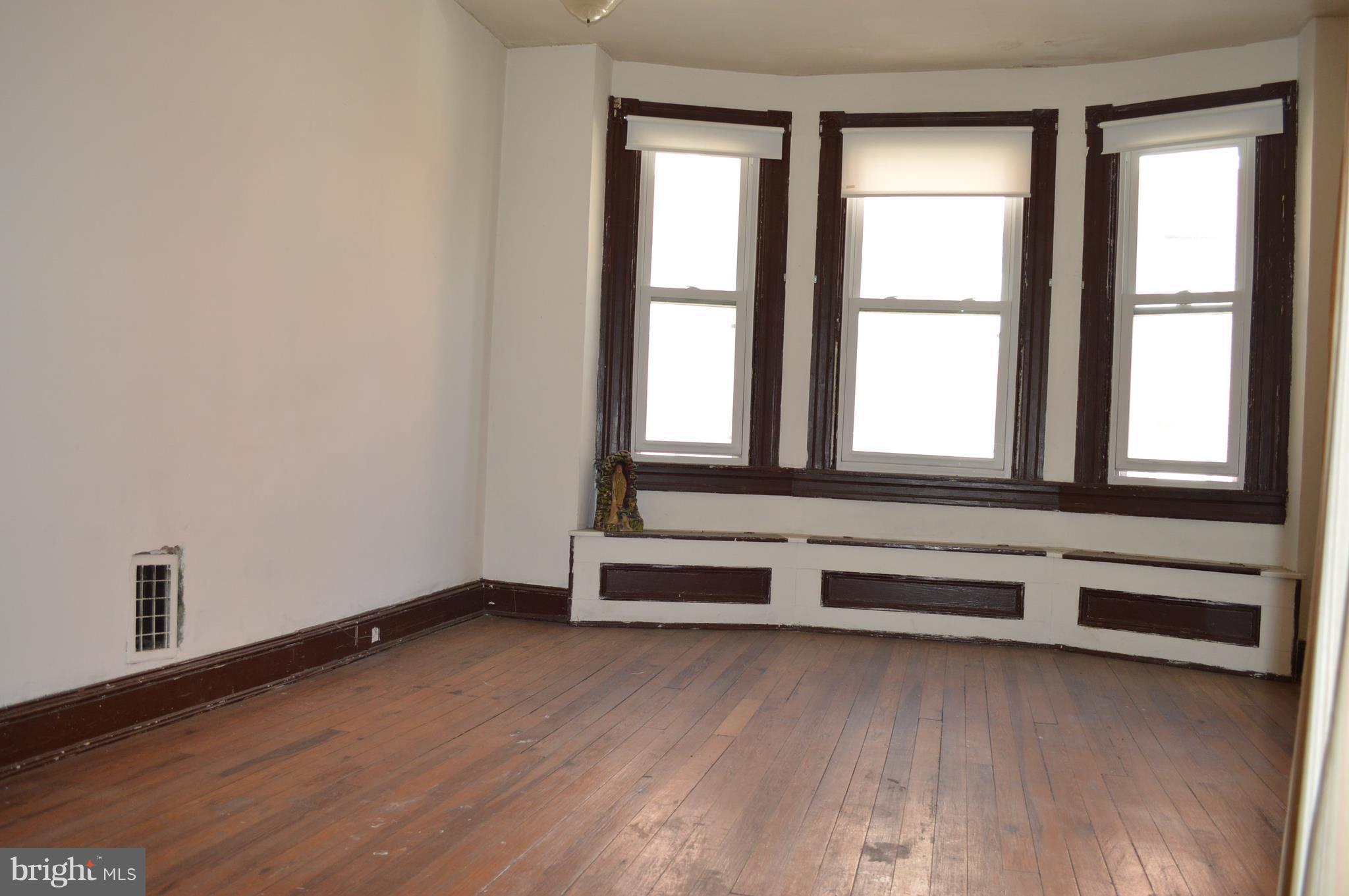 HIGHLANDTOWN - Residential