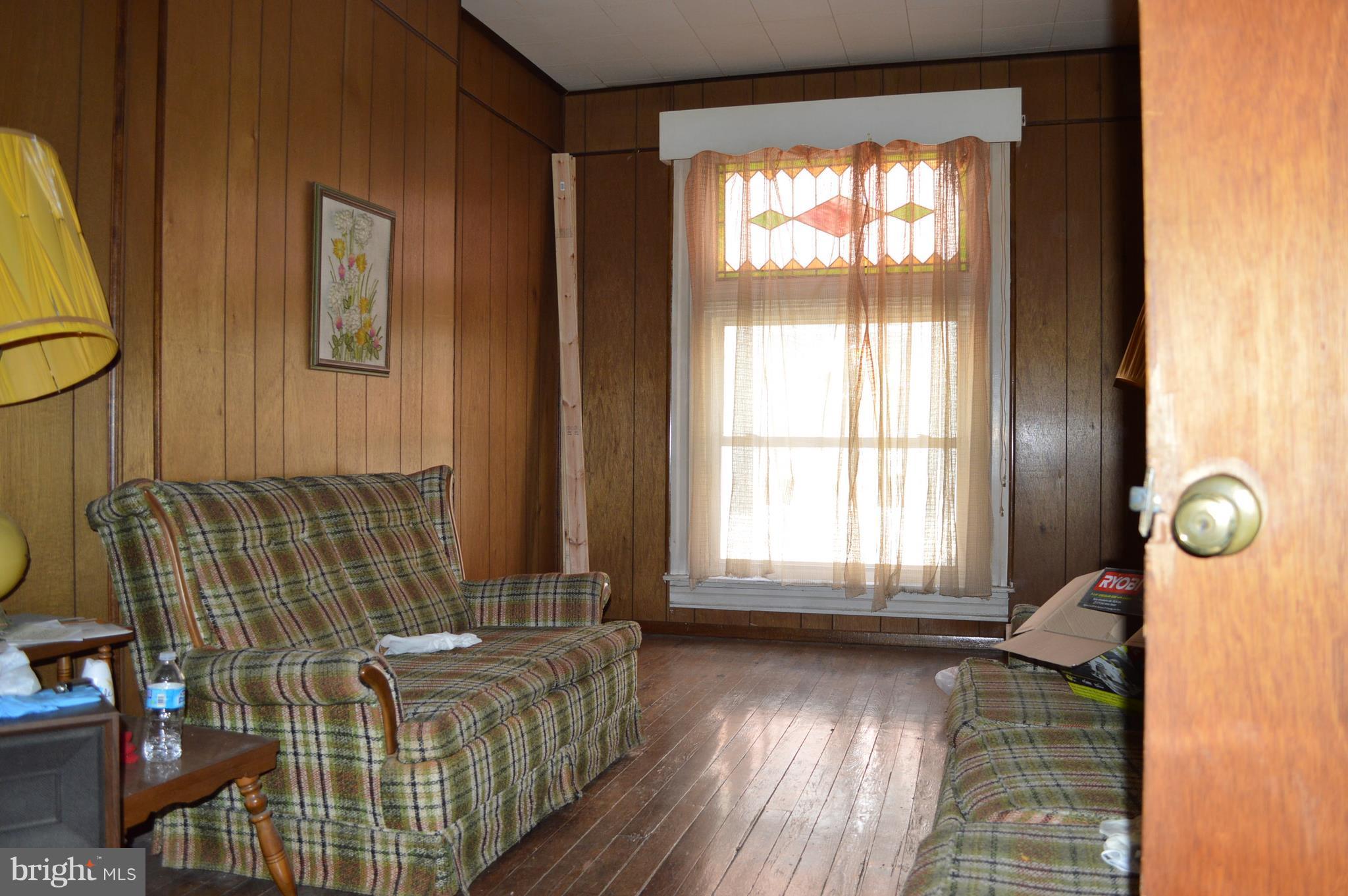 HIGHLANDTOWN - Residential