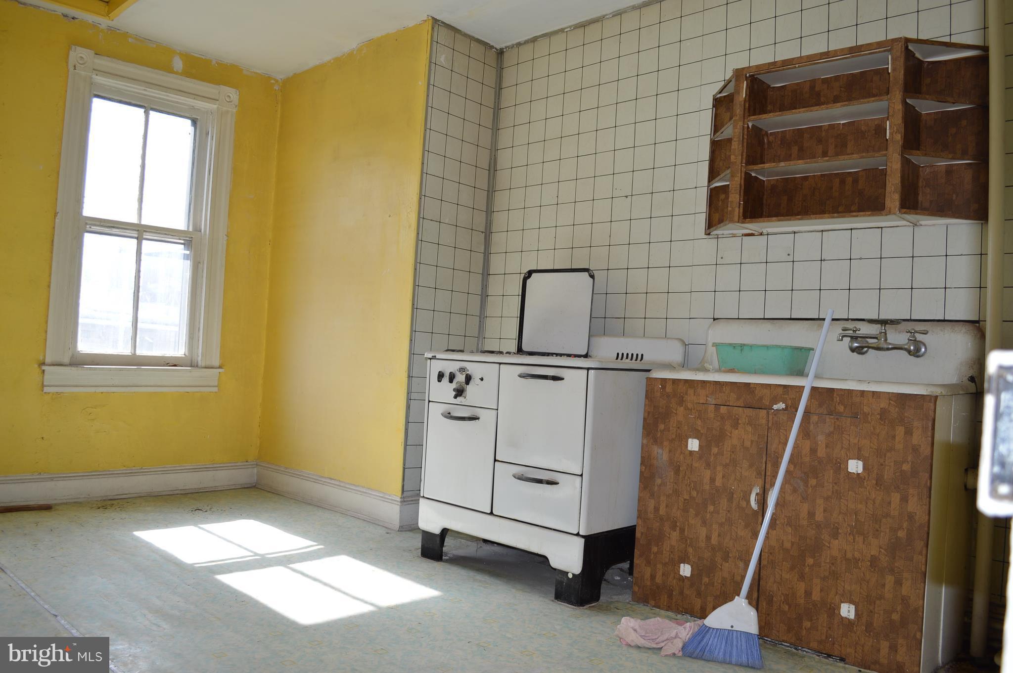 HIGHLANDTOWN - Residential