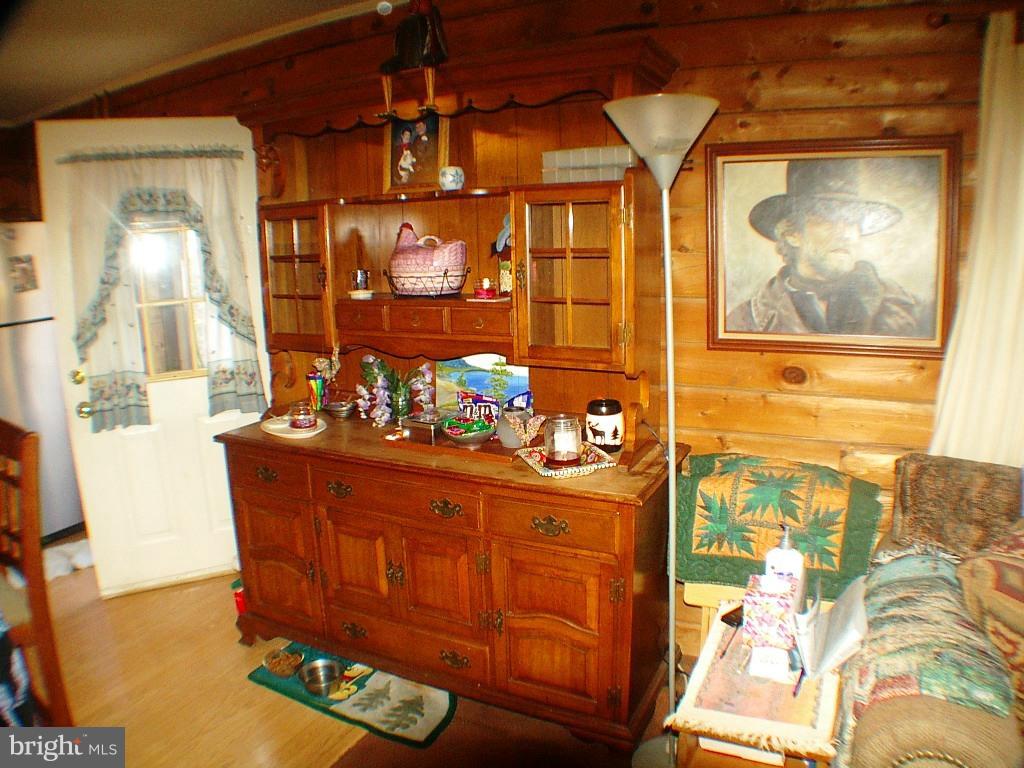 APPLE MT LAKE - Residential