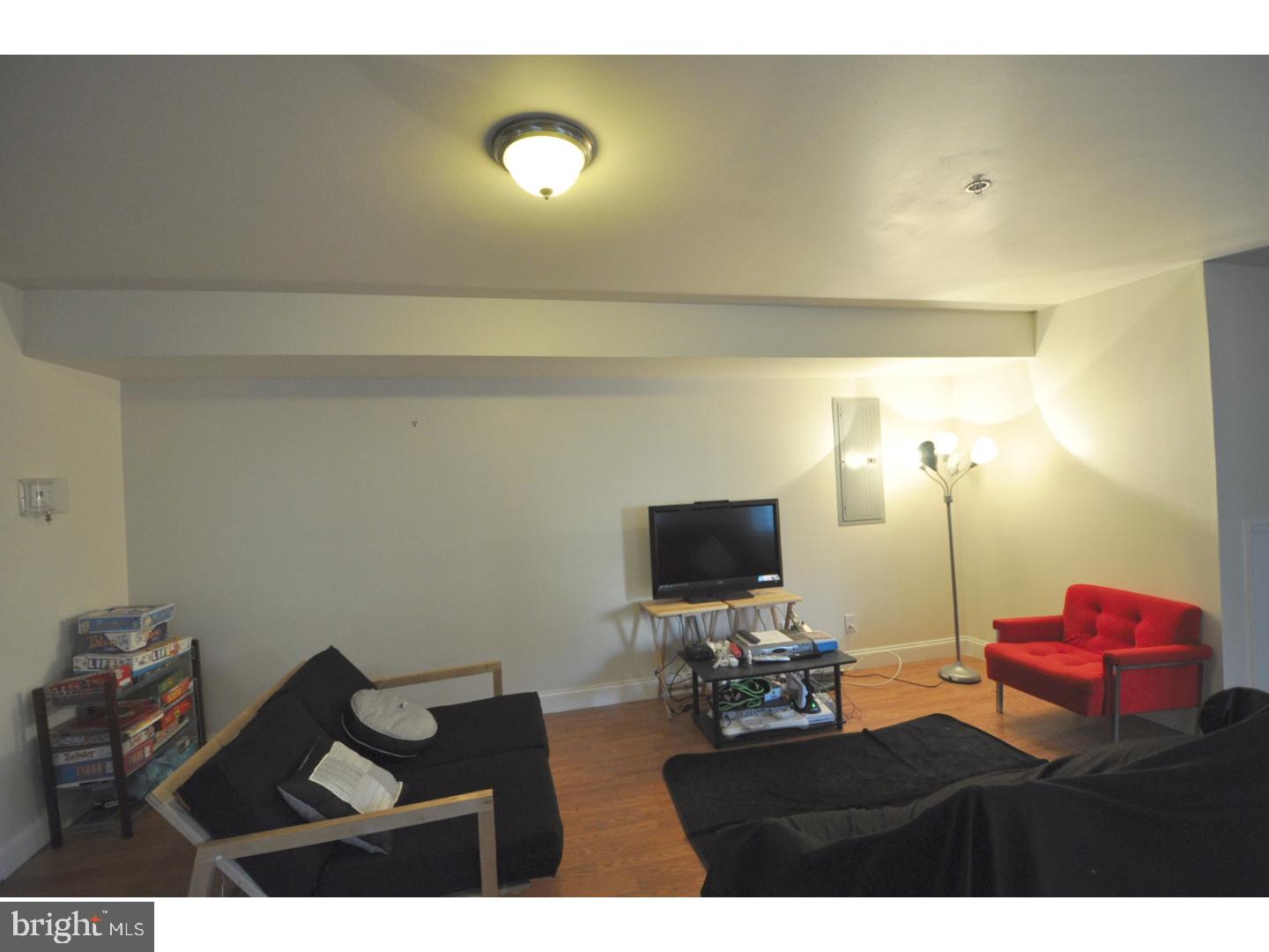 TEMPLE UNIVERSITY - Residential Lease