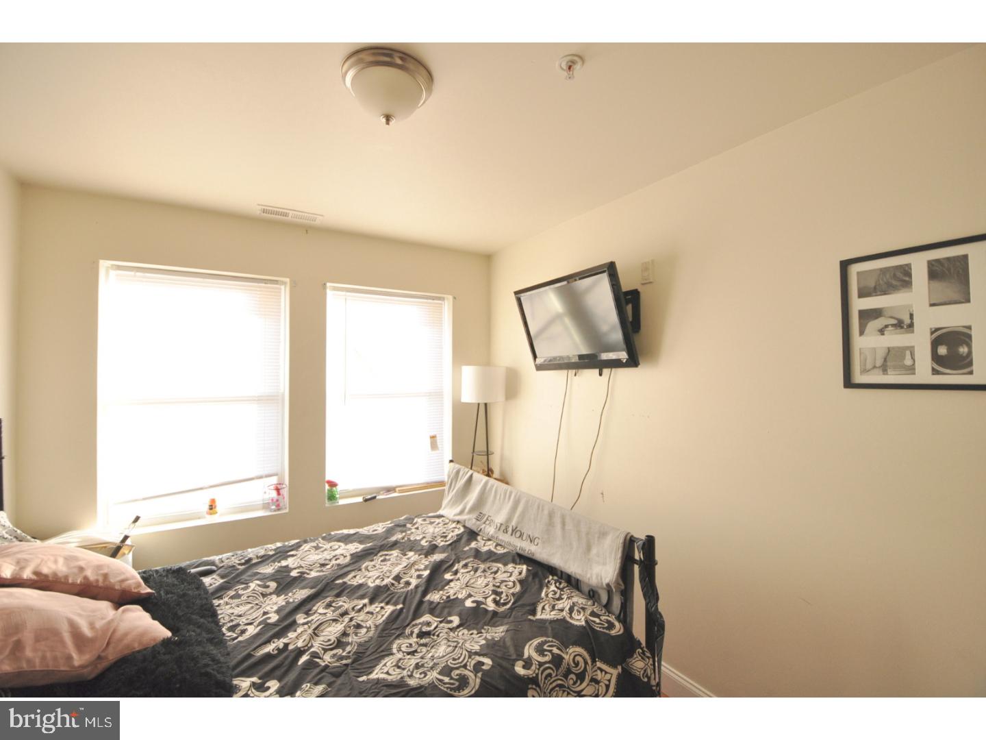 TEMPLE UNIVERSITY - Residential Lease