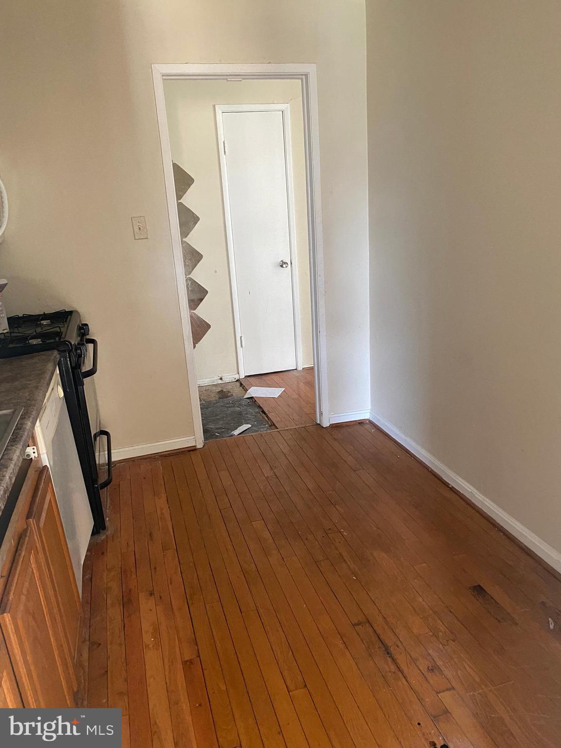 HOLLY HILL CONDOMINIUMS - Residential