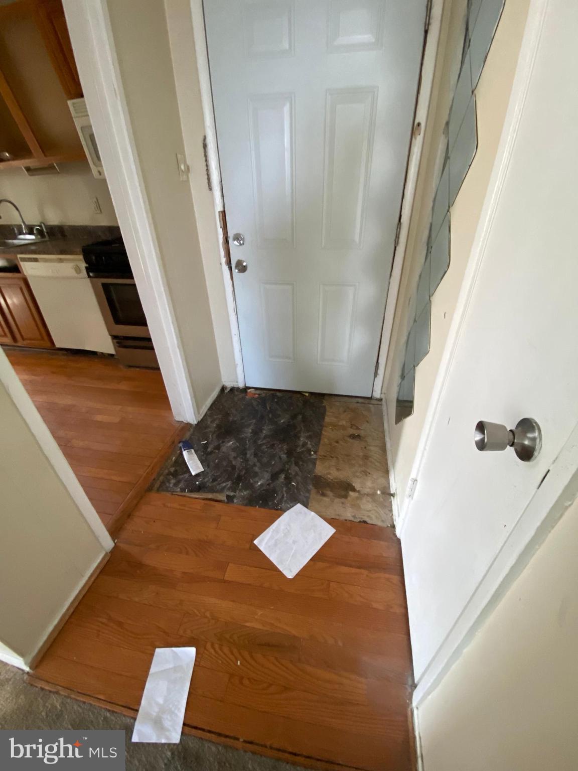 HOLLY HILL CONDOMINIUMS - Residential