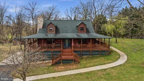 Photo of 1125 Clifton Road, BERRYVILLE, VA 22611 (MLS # VACL2006612)