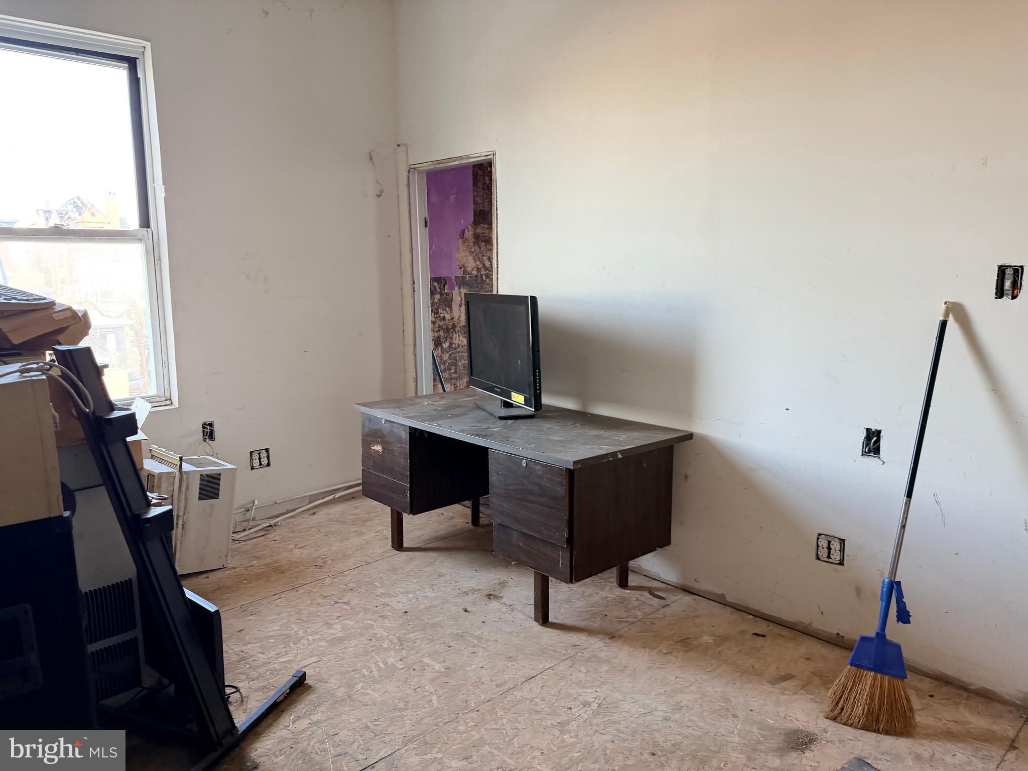 HAMPDEN HISTORIC DISTRICT - Commercial Sale