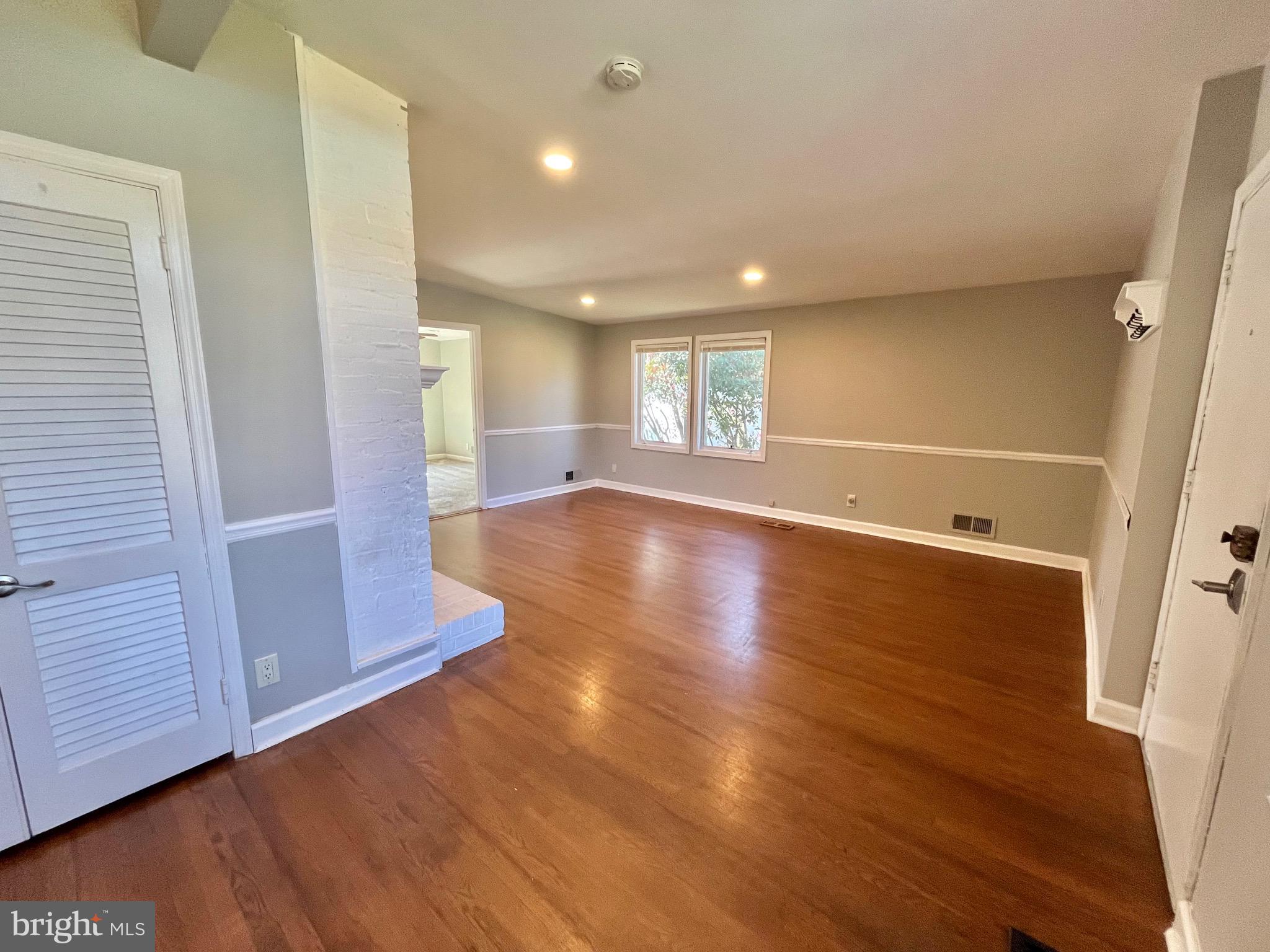 DOWDEN TERRACE - Residential Lease