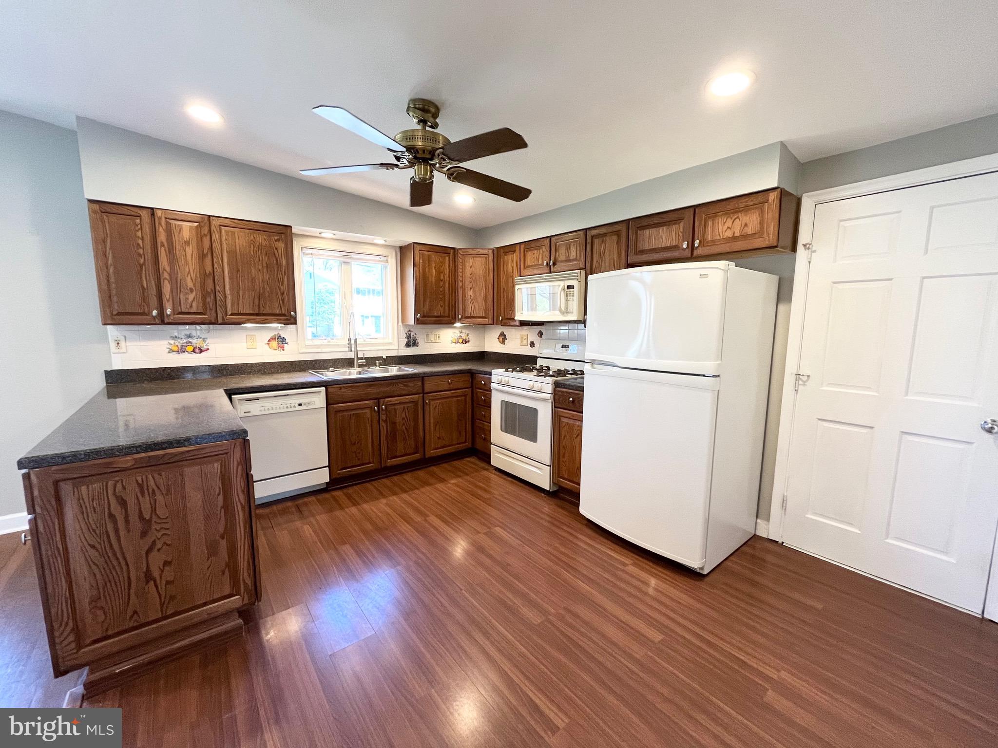 DOWDEN TERRACE - Residential Lease