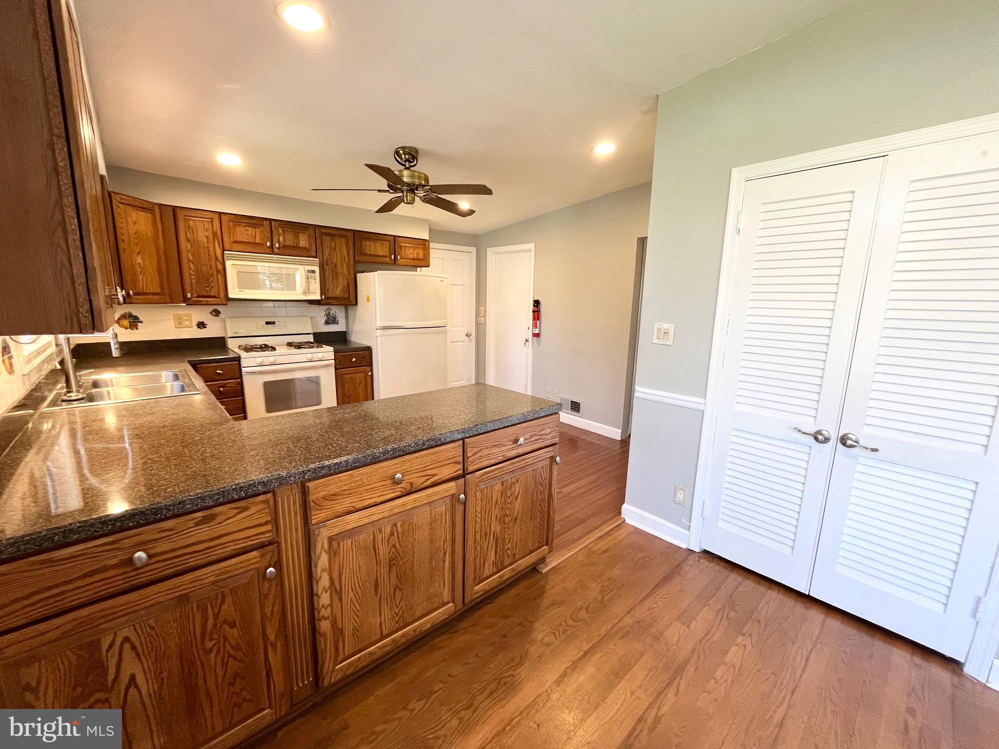 DOWDEN TERRACE - Residential Lease