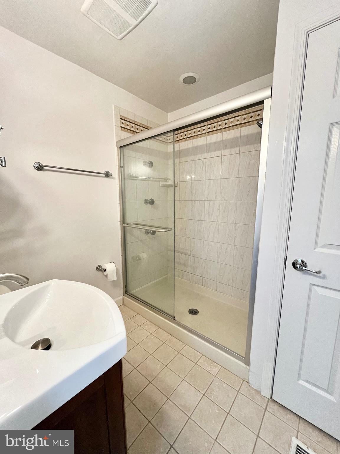 DOWDEN TERRACE - Residential Lease