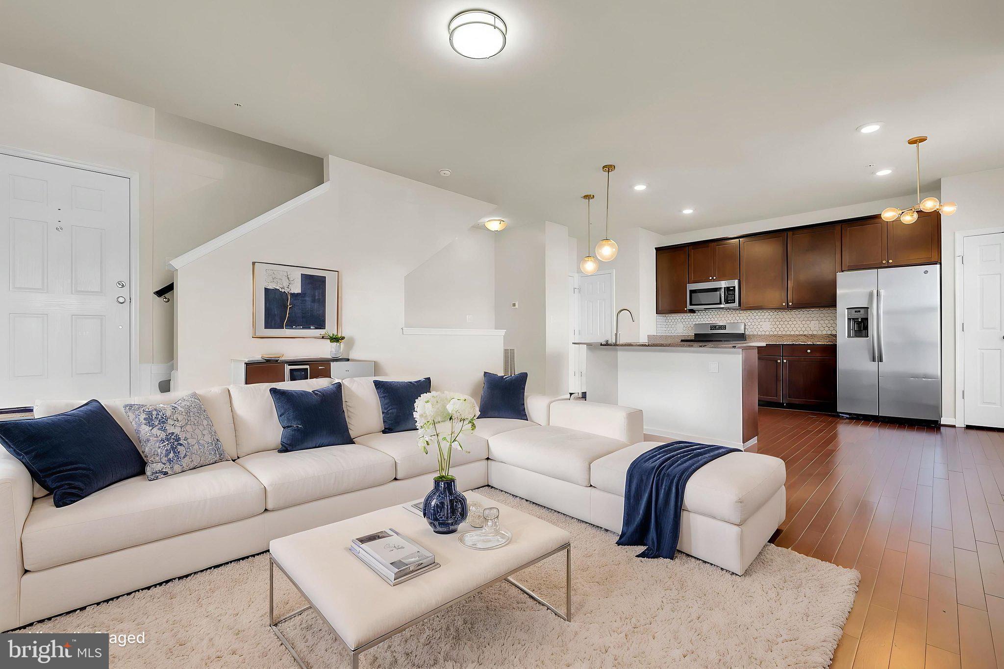 JEFFERSON PLACE - Residential