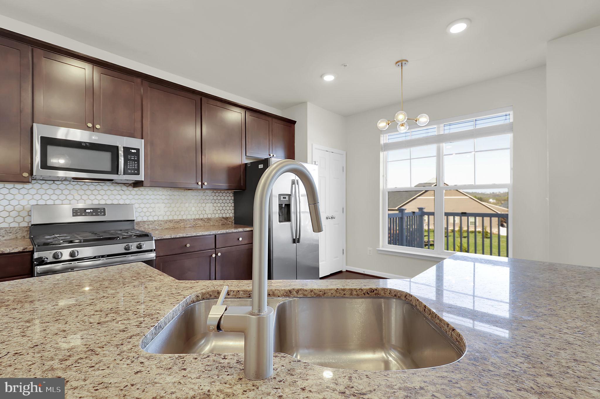 JEFFERSON PLACE - Residential