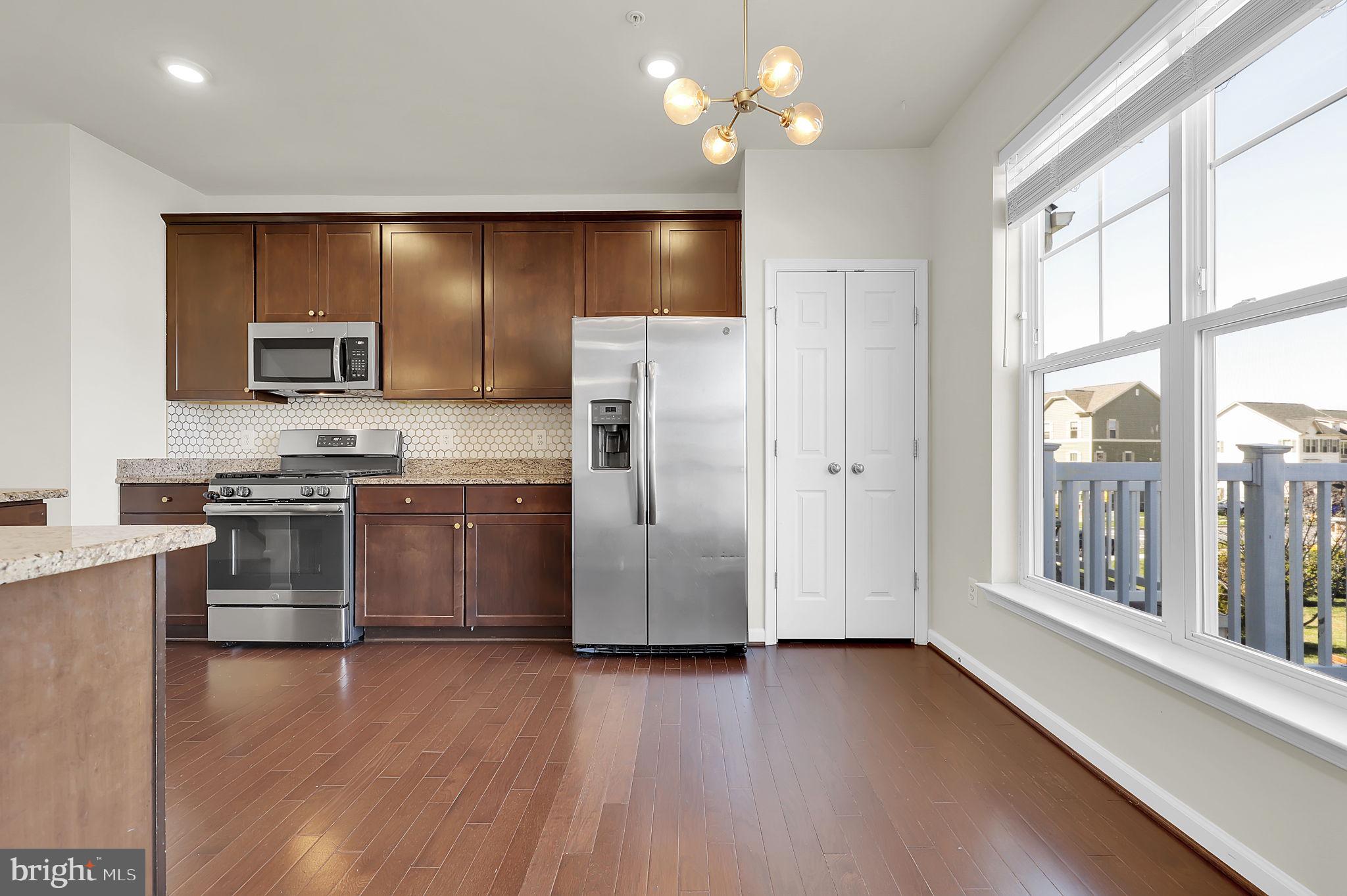 JEFFERSON PLACE - Residential