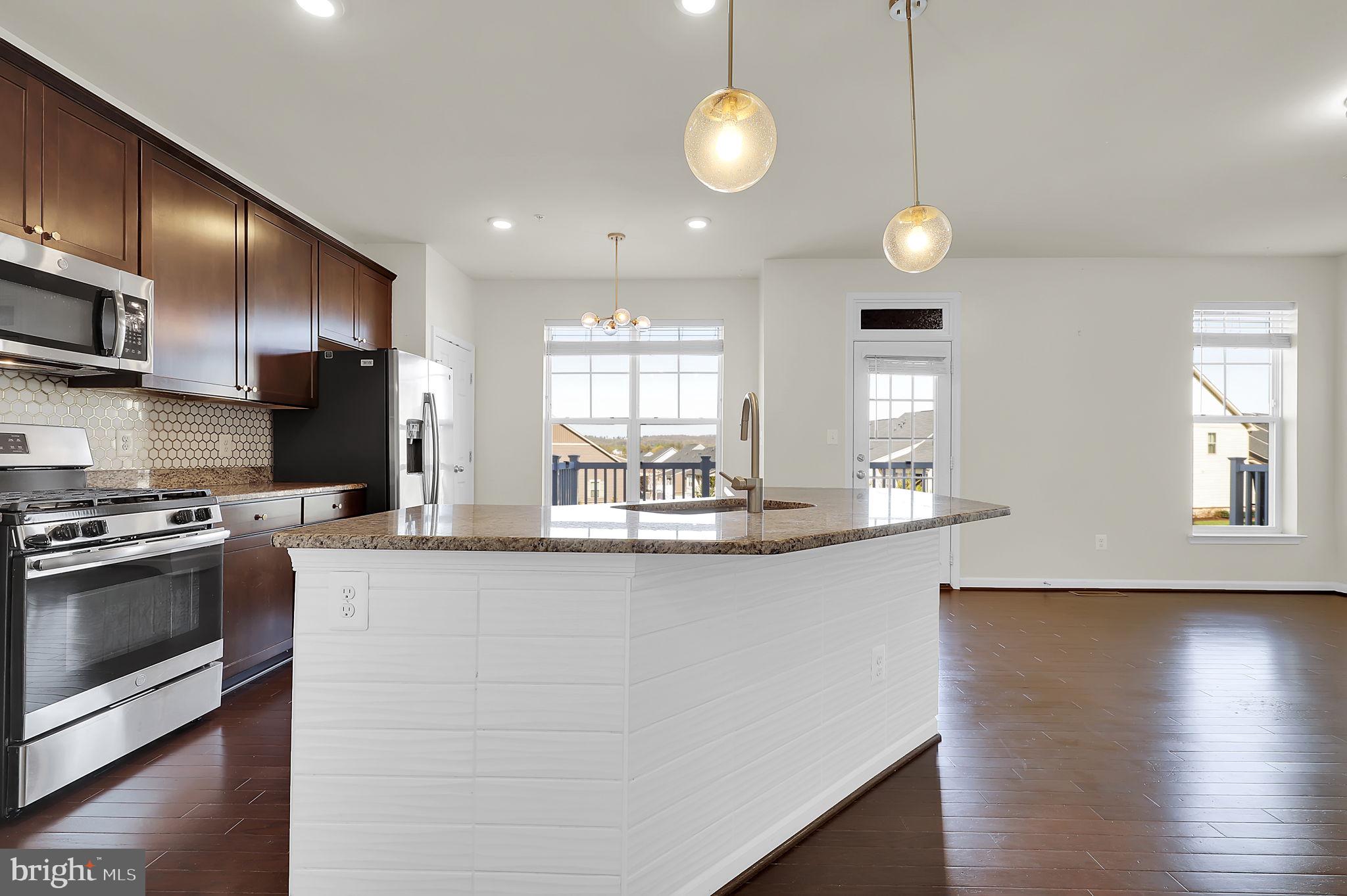 JEFFERSON PLACE - Residential