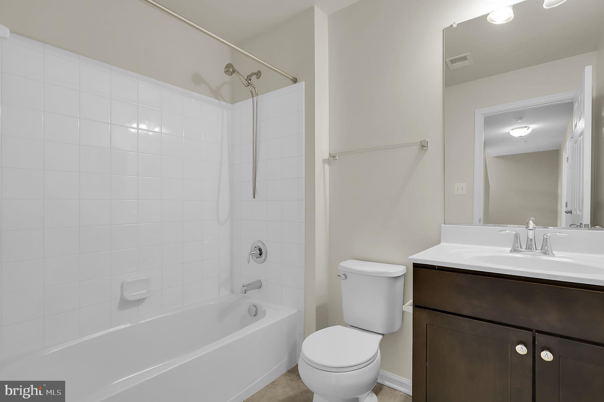 JEFFERSON PLACE - Residential