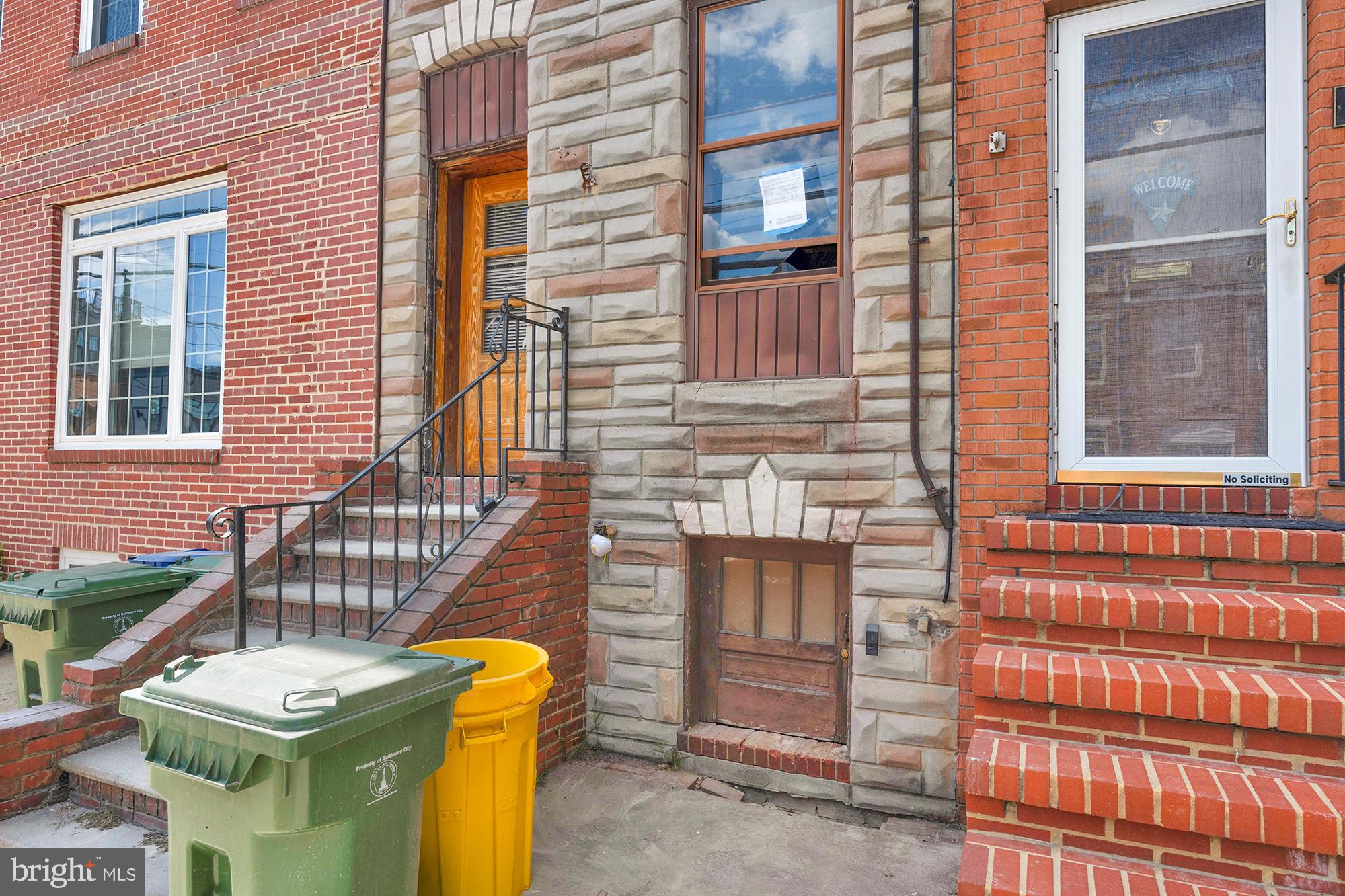 1442 HULL STREET