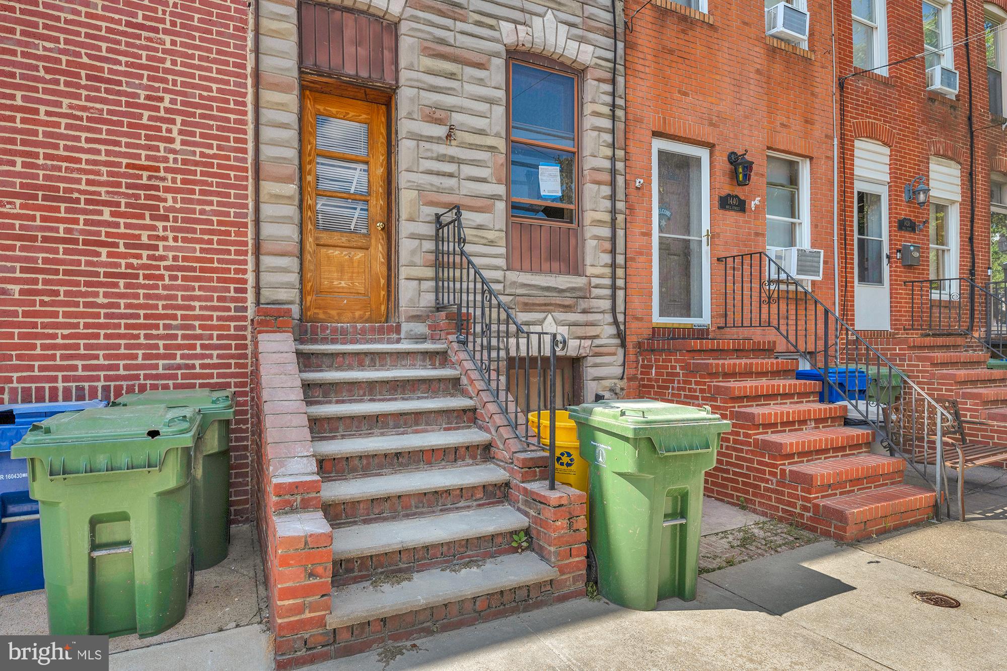 1442 HULL STREET