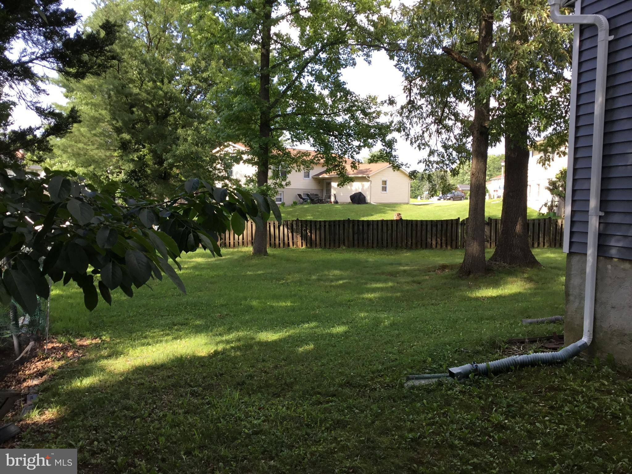 WOODBRIDGE VALLEY - Residential