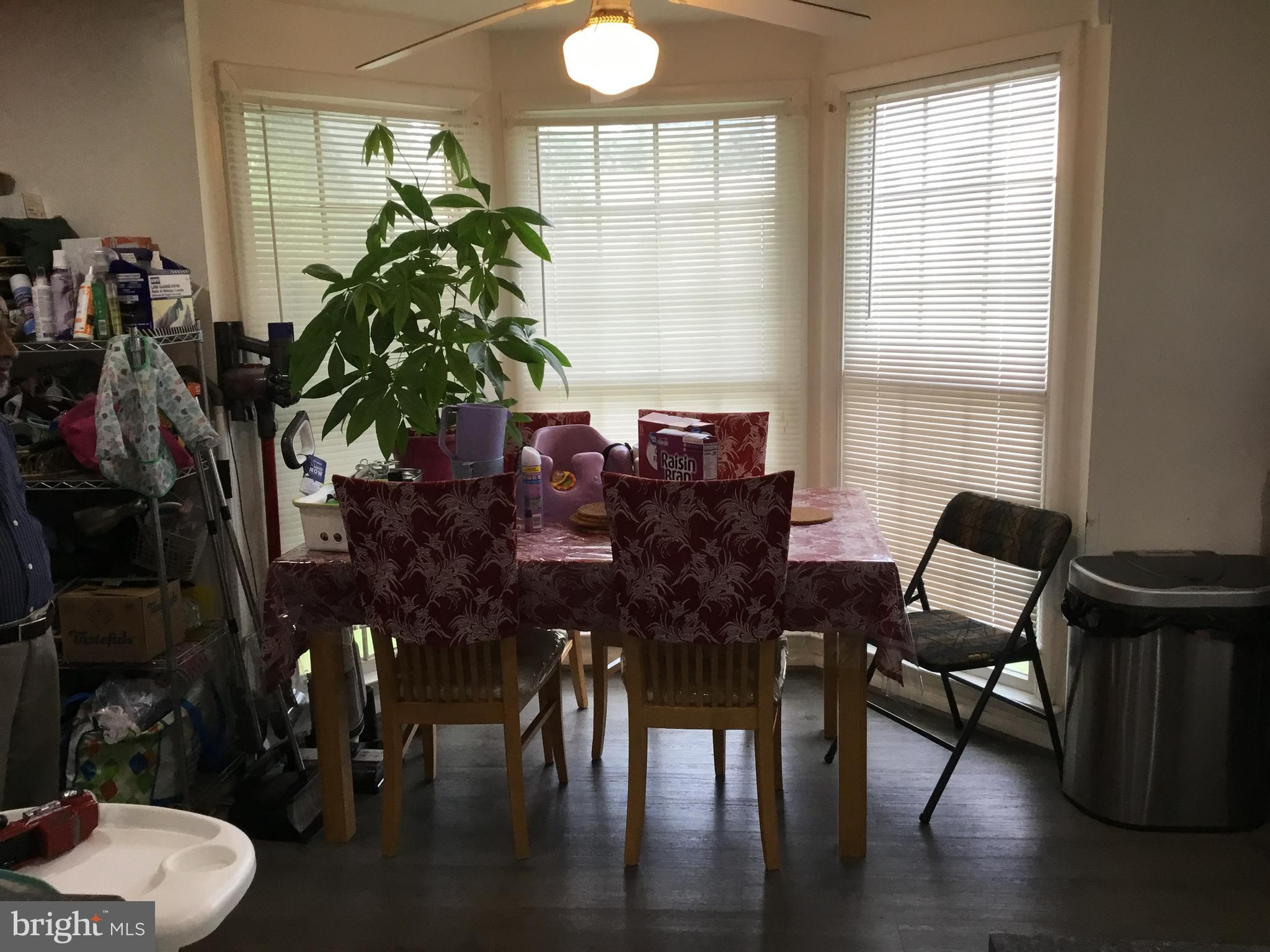 WOODBRIDGE VALLEY - Residential