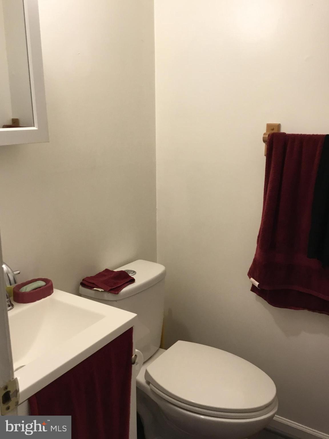 WOODBRIDGE VALLEY - Residential