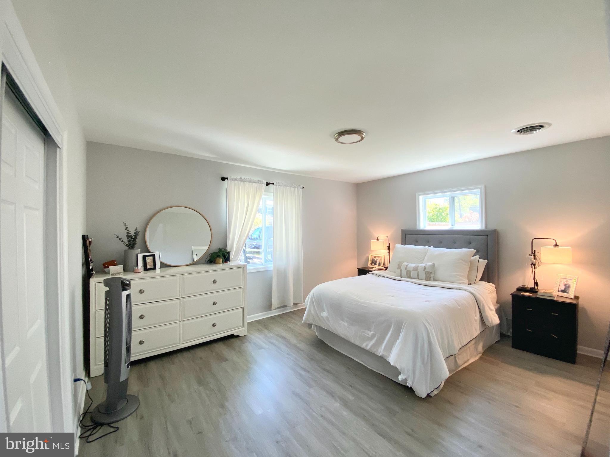 PONDER COVE - Residential