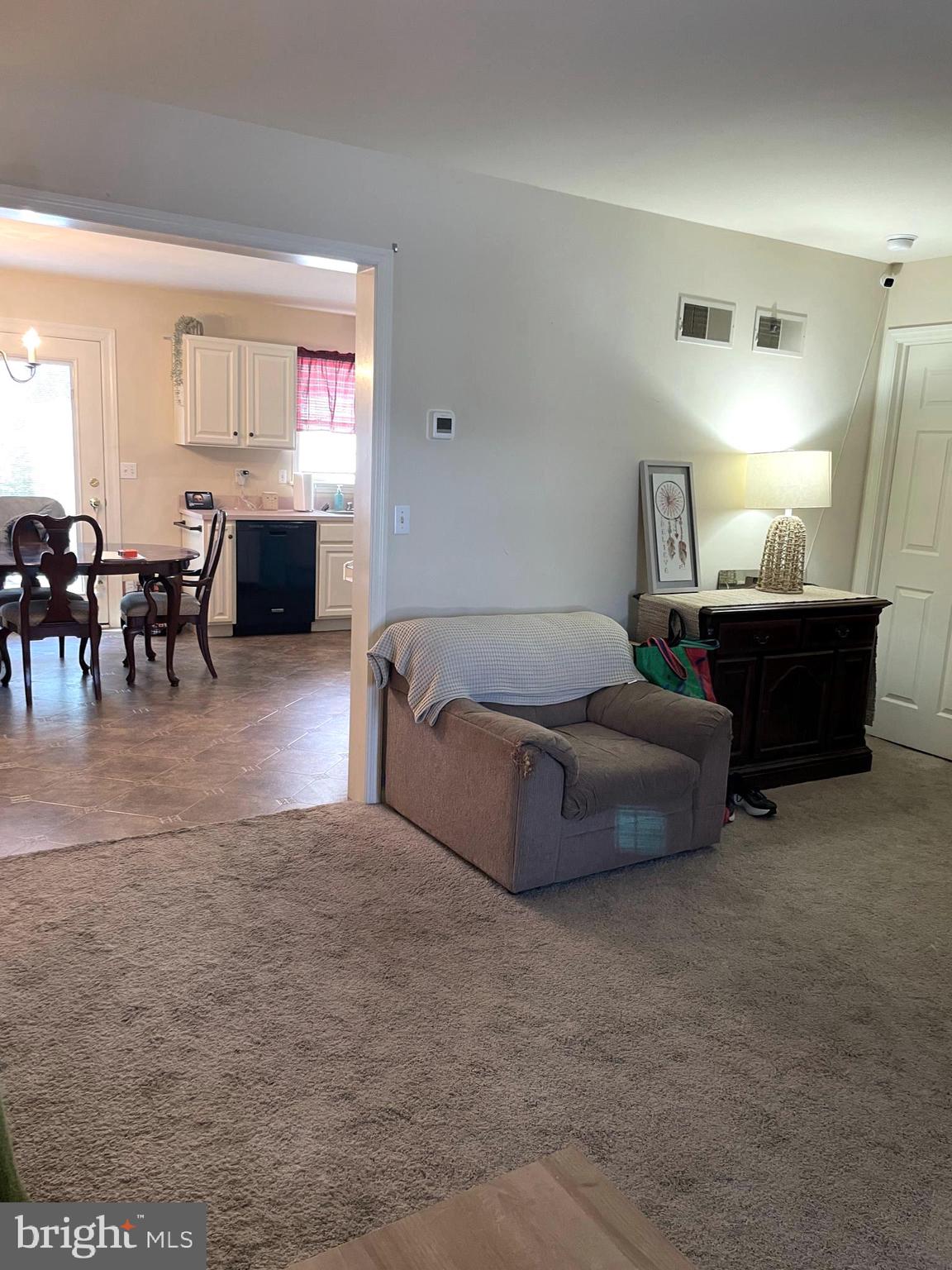 BATTENS CIRCLE - Residential