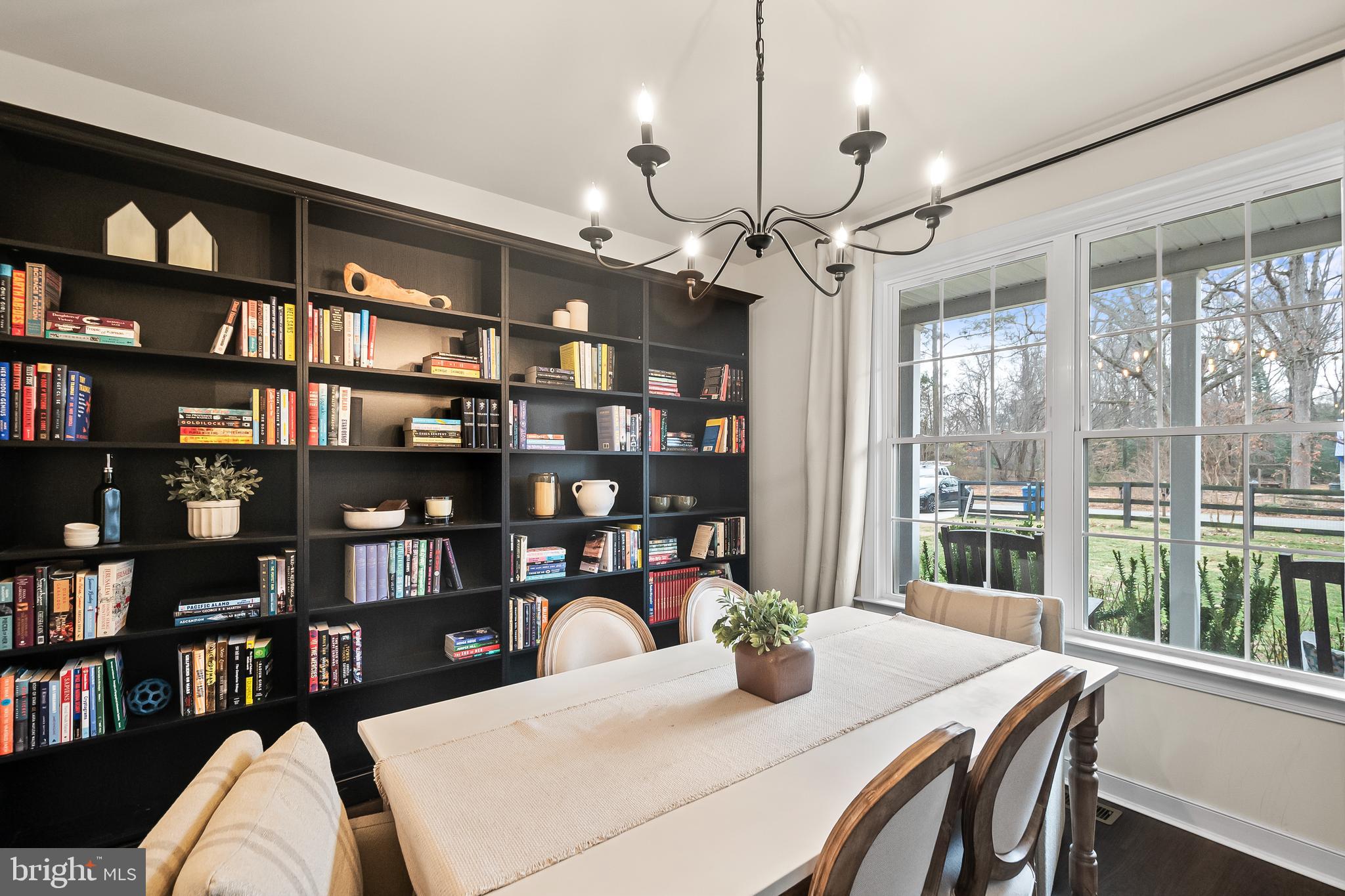 GUNSTON MANOR - Residential