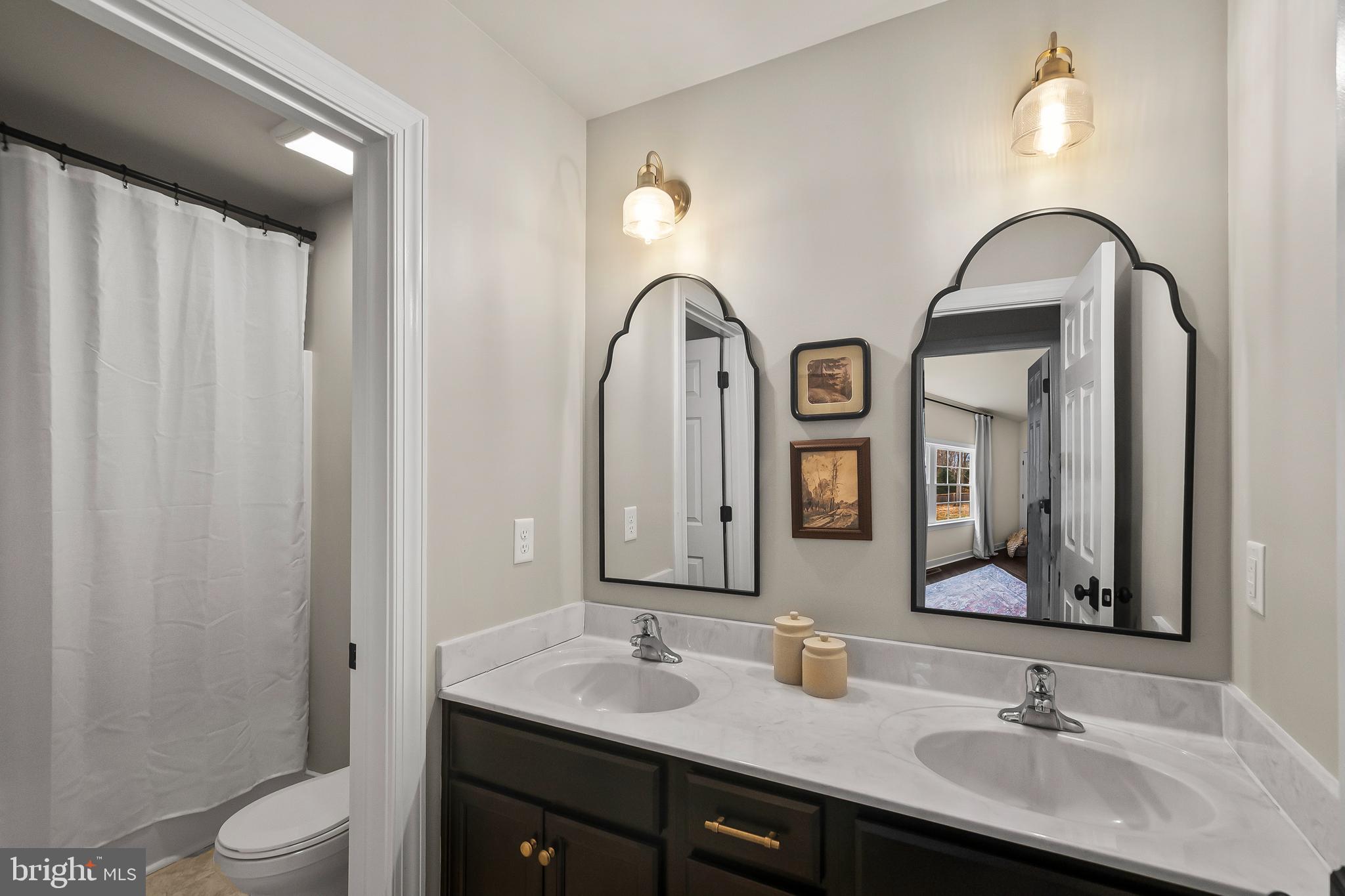 GUNSTON MANOR - Residential