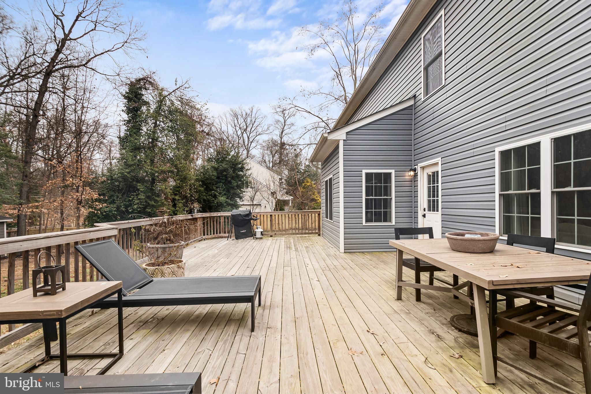 GUNSTON MANOR - Residential