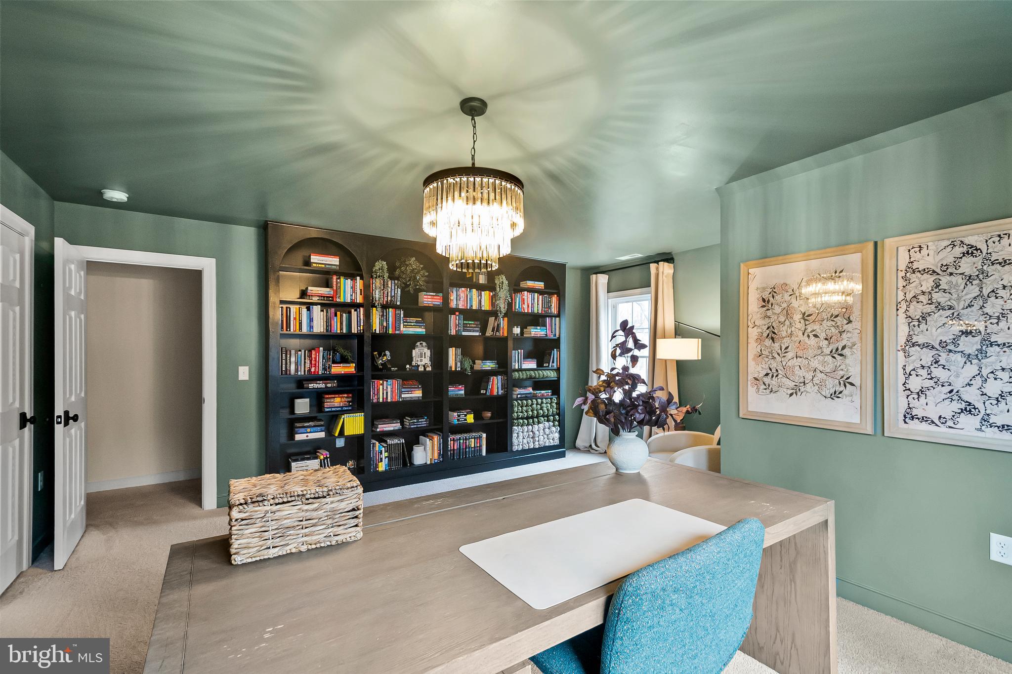 GUNSTON MANOR - Residential