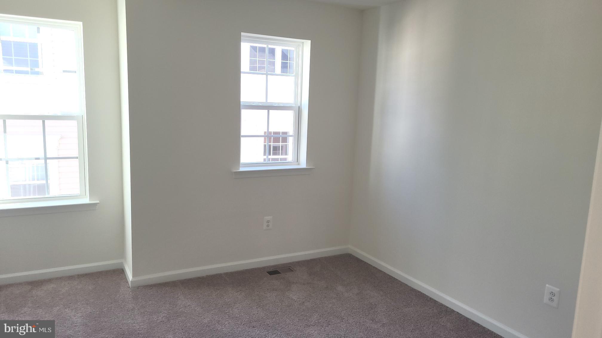 OWINGS MILLS - Residential Lease