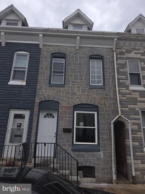 1034 LOCUST STREET READING PA 19604