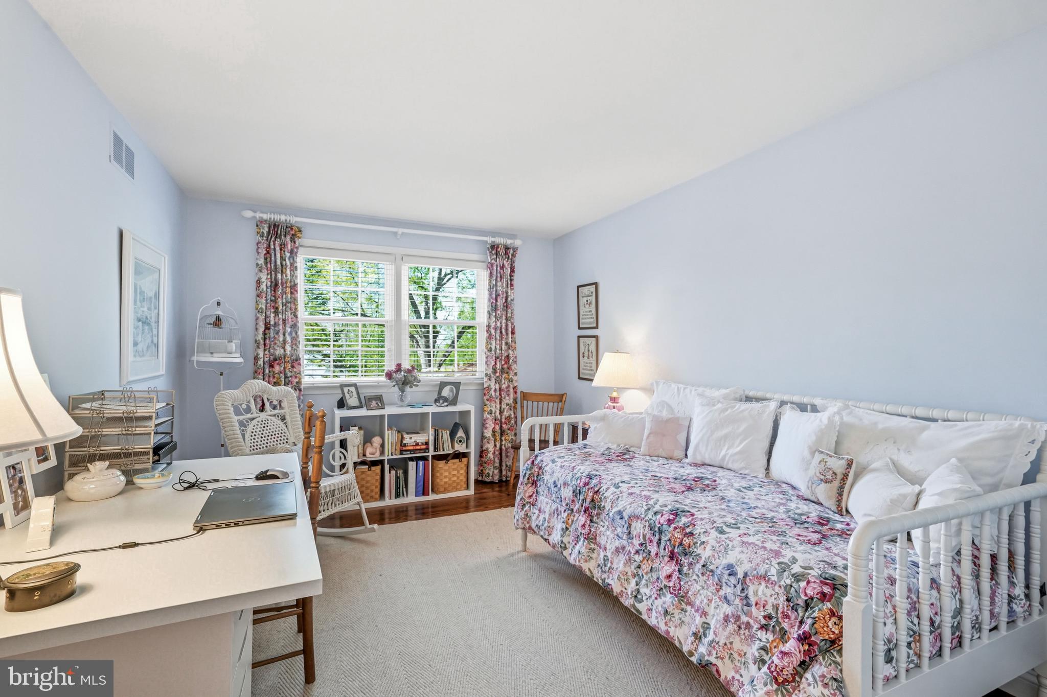 DEVONSHIRE - Residential