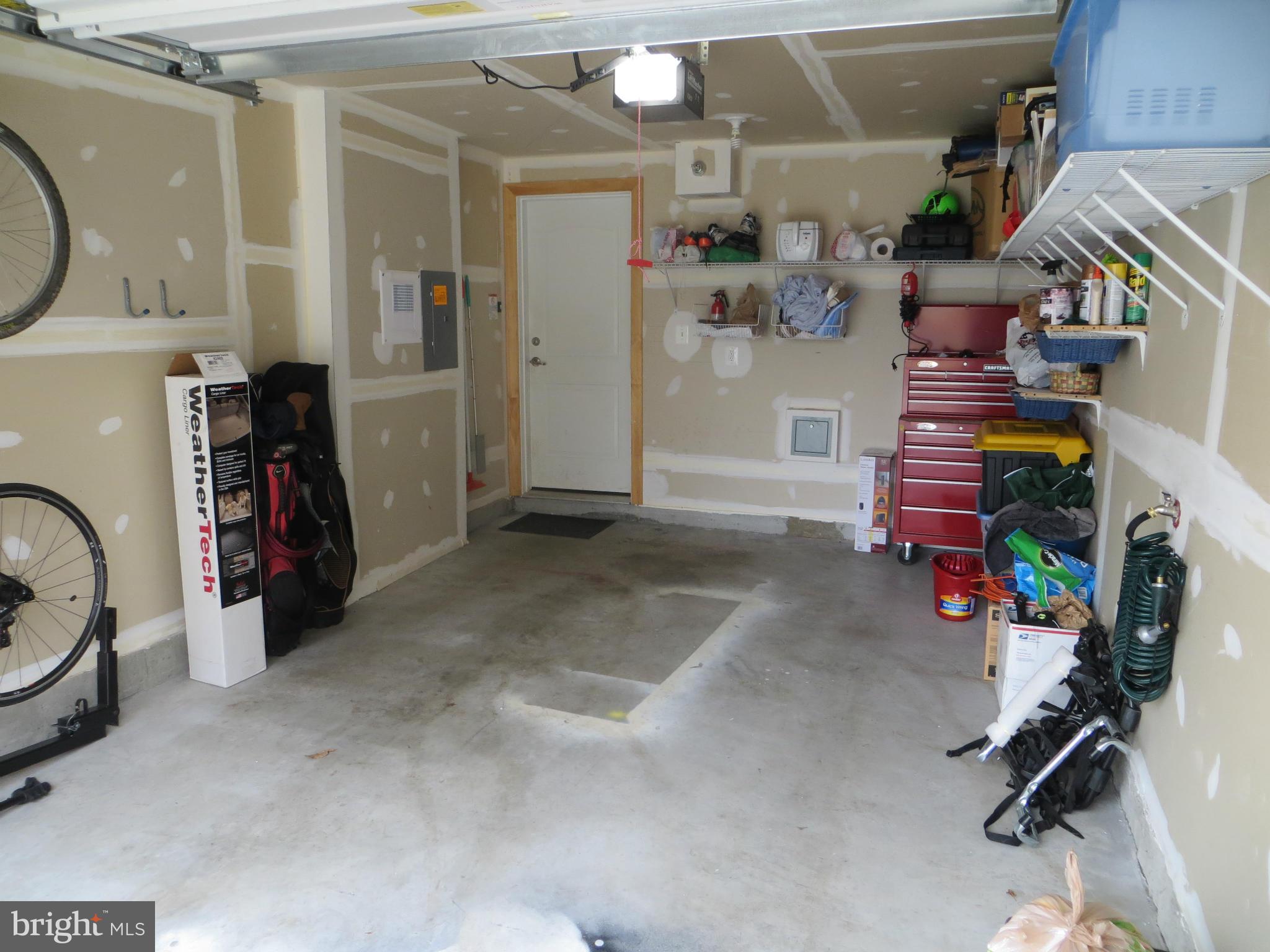 POTOMAC CLUB - Residential Lease