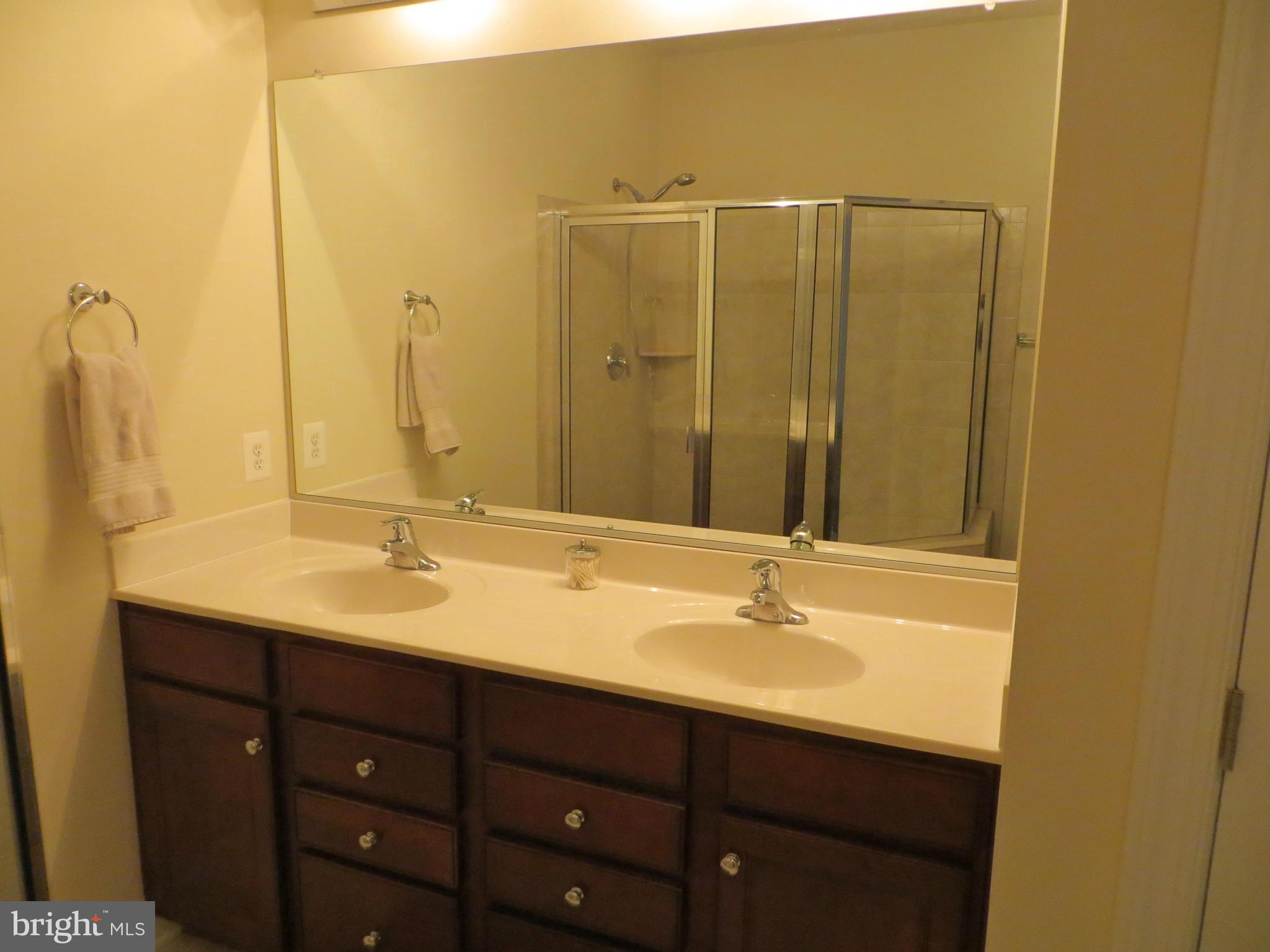 POTOMAC CLUB - Residential Lease