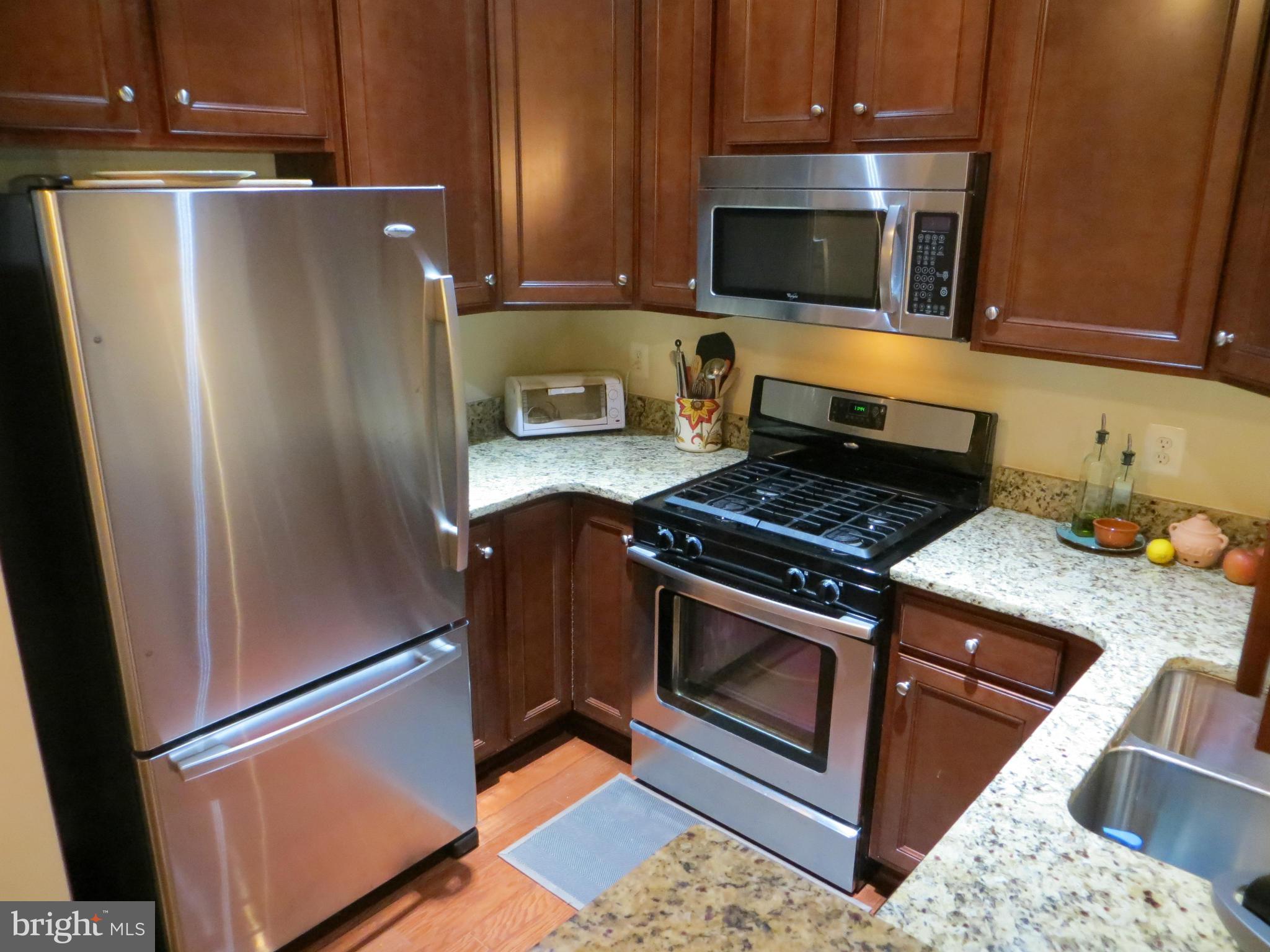 POTOMAC CLUB - Residential Lease