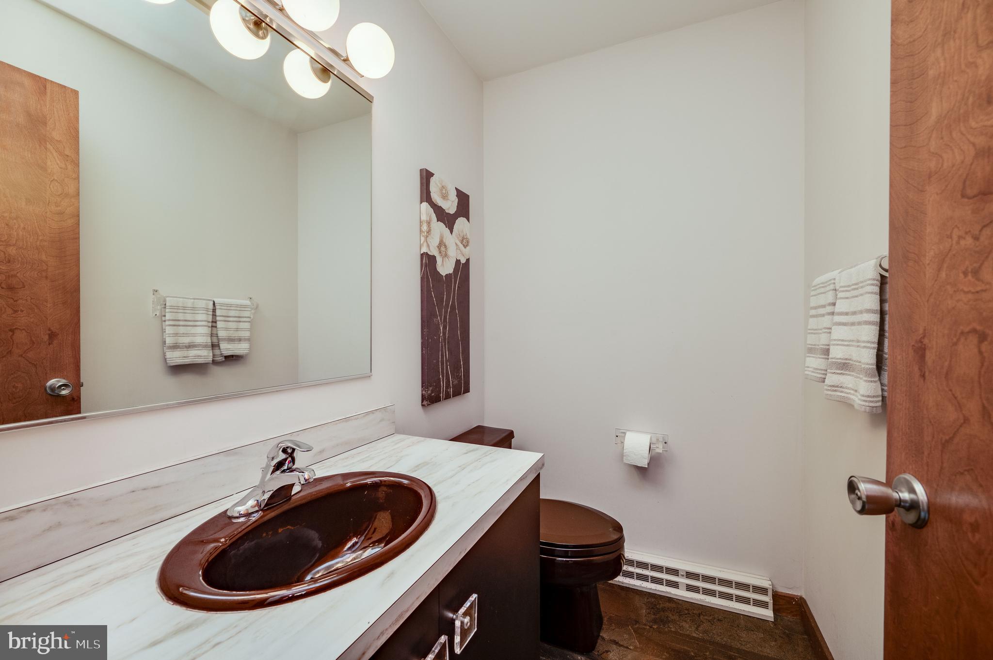 FLYING HILLS - Residential