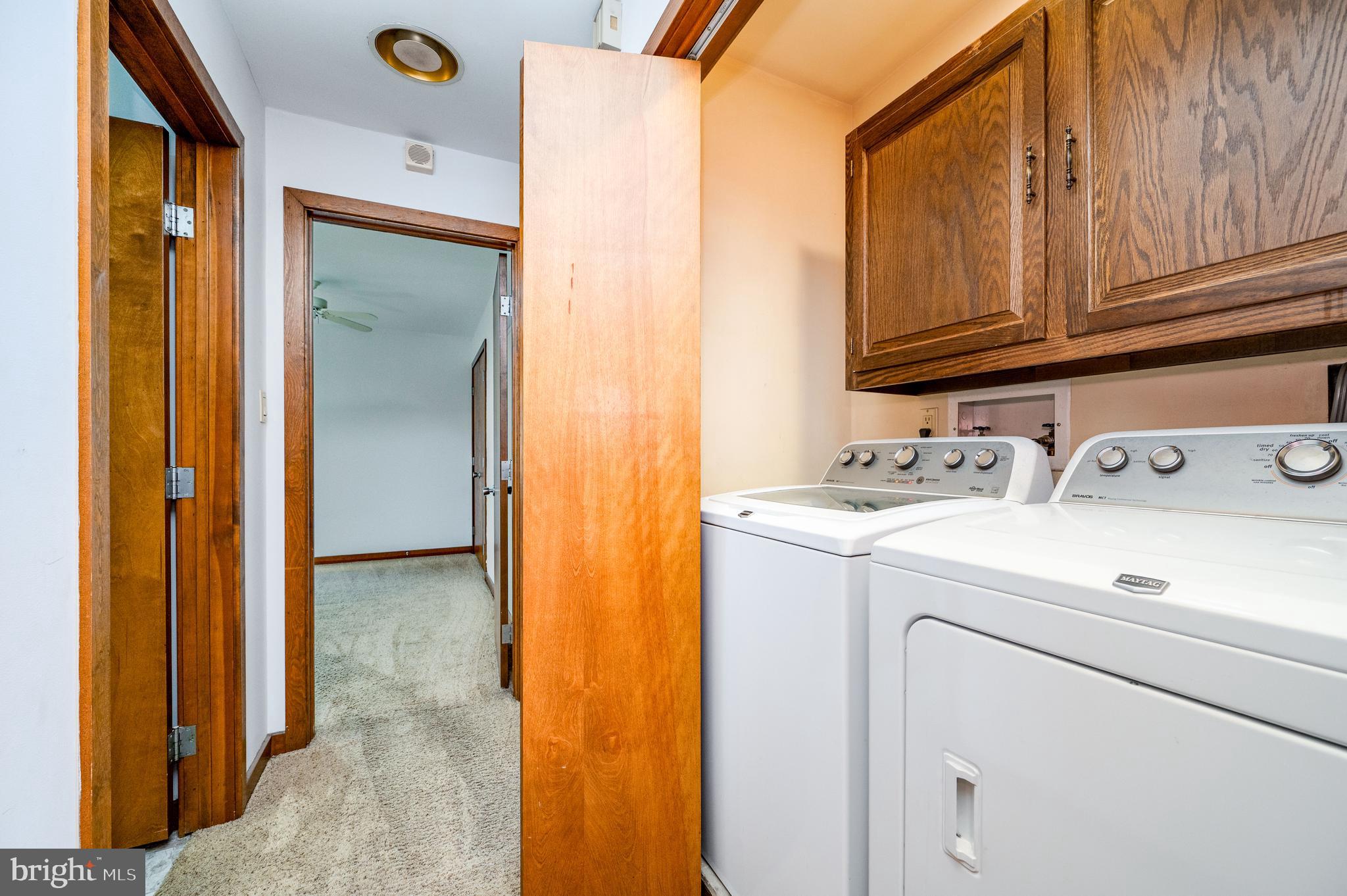 FLYING HILLS - Residential