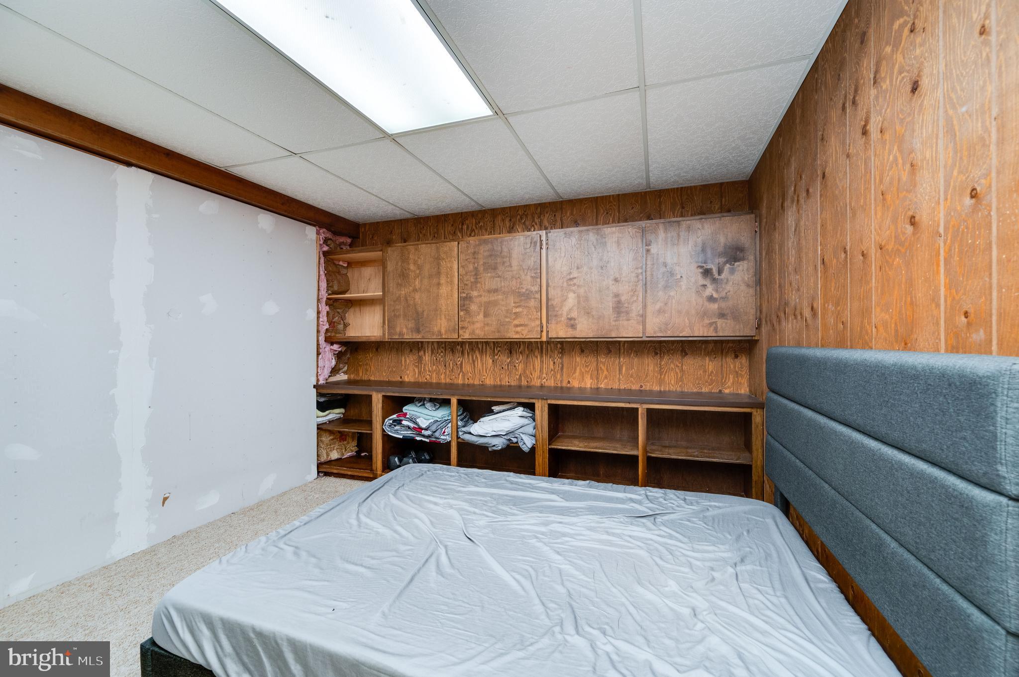 FLYING HILLS - Residential