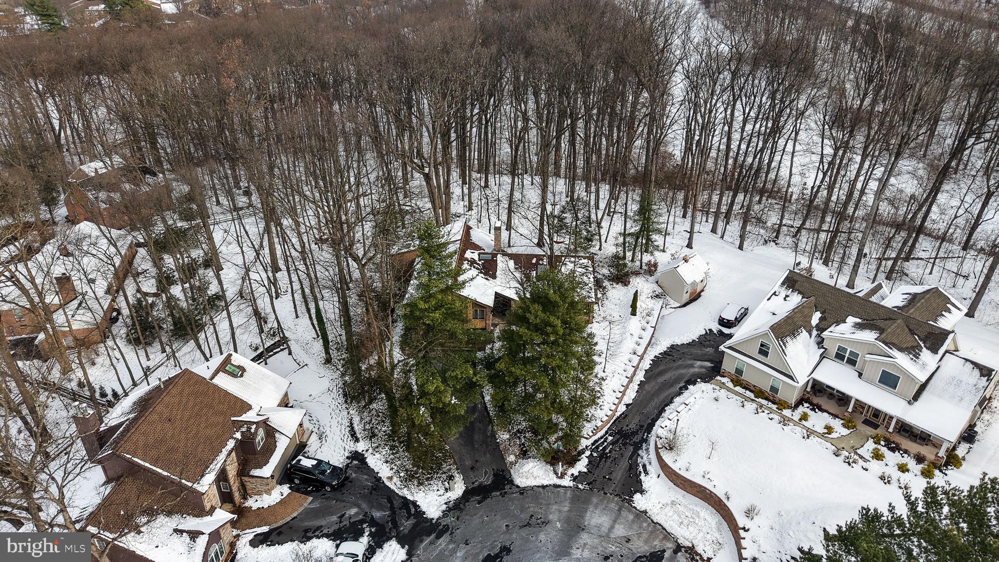 FLYING HILLS - Residential