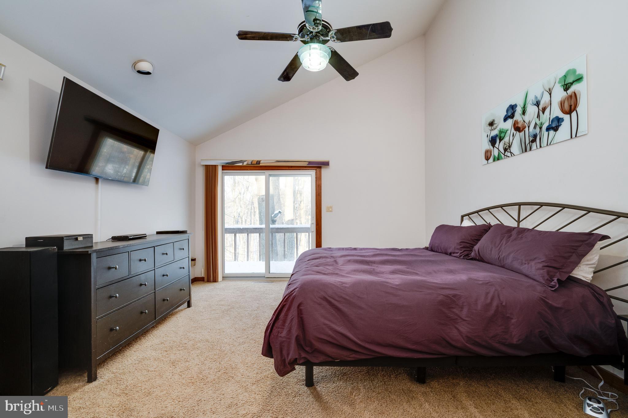 FLYING HILLS - Residential