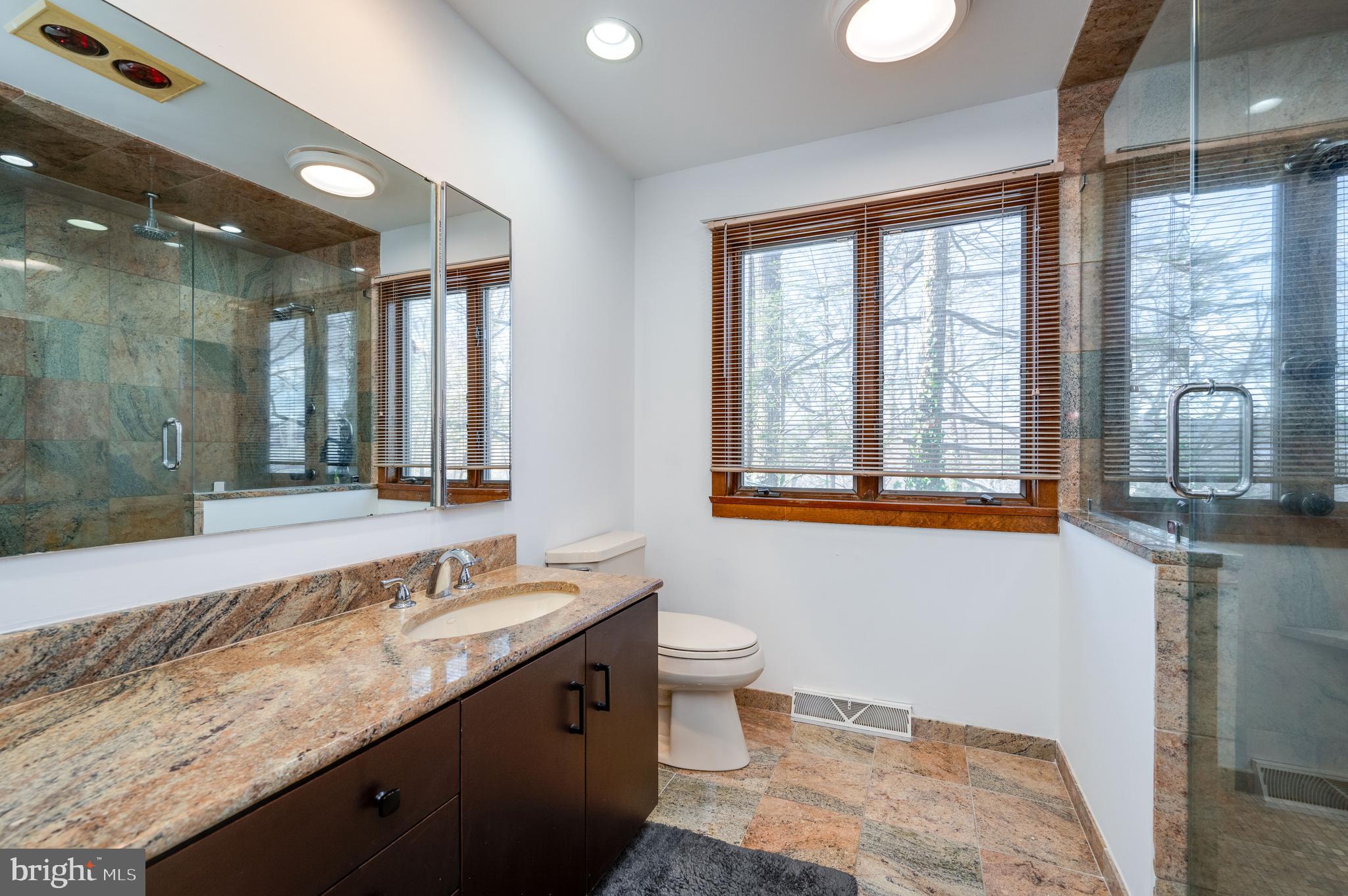 FLYING HILLS - Residential