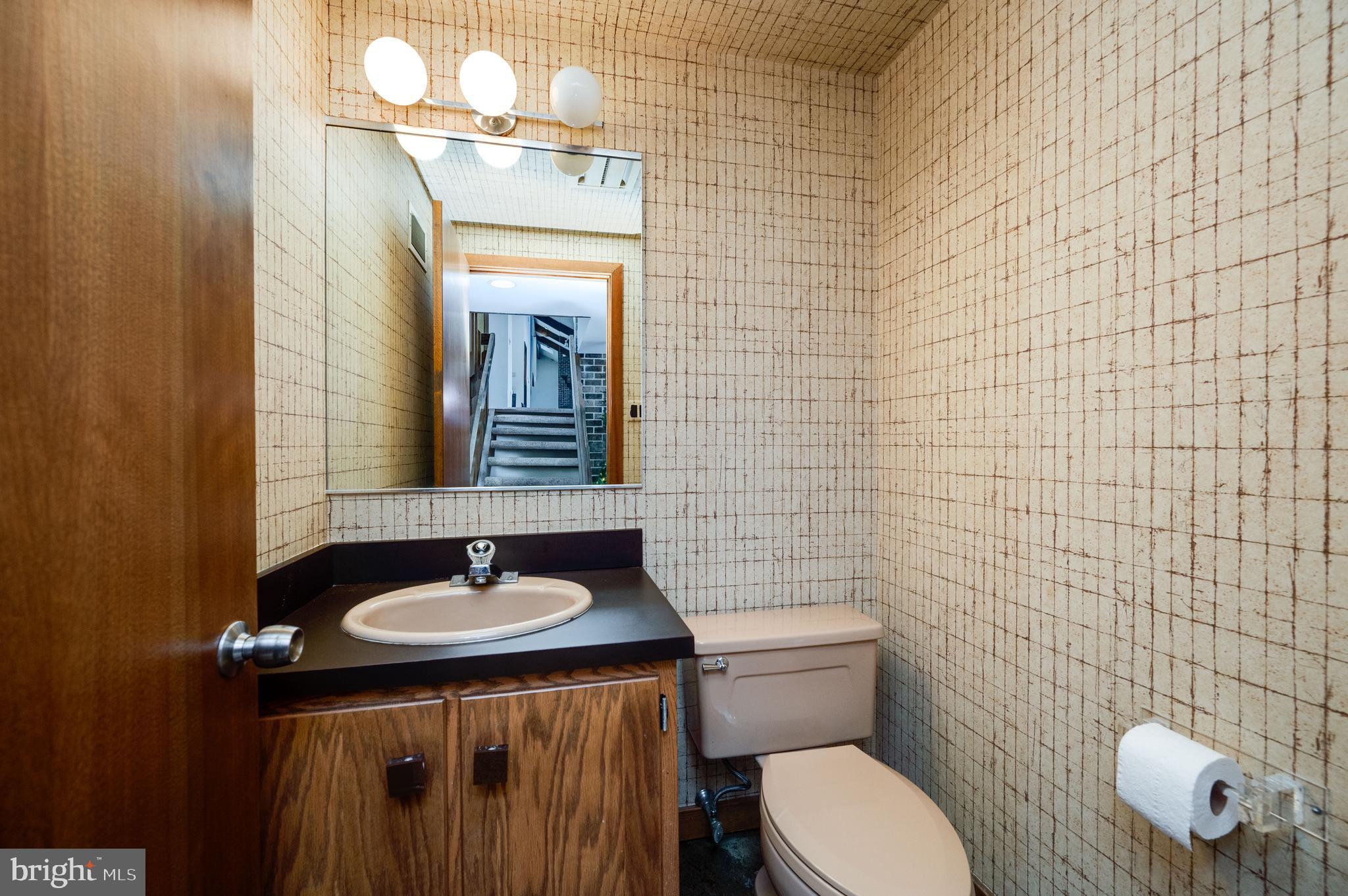 FLYING HILLS - Residential