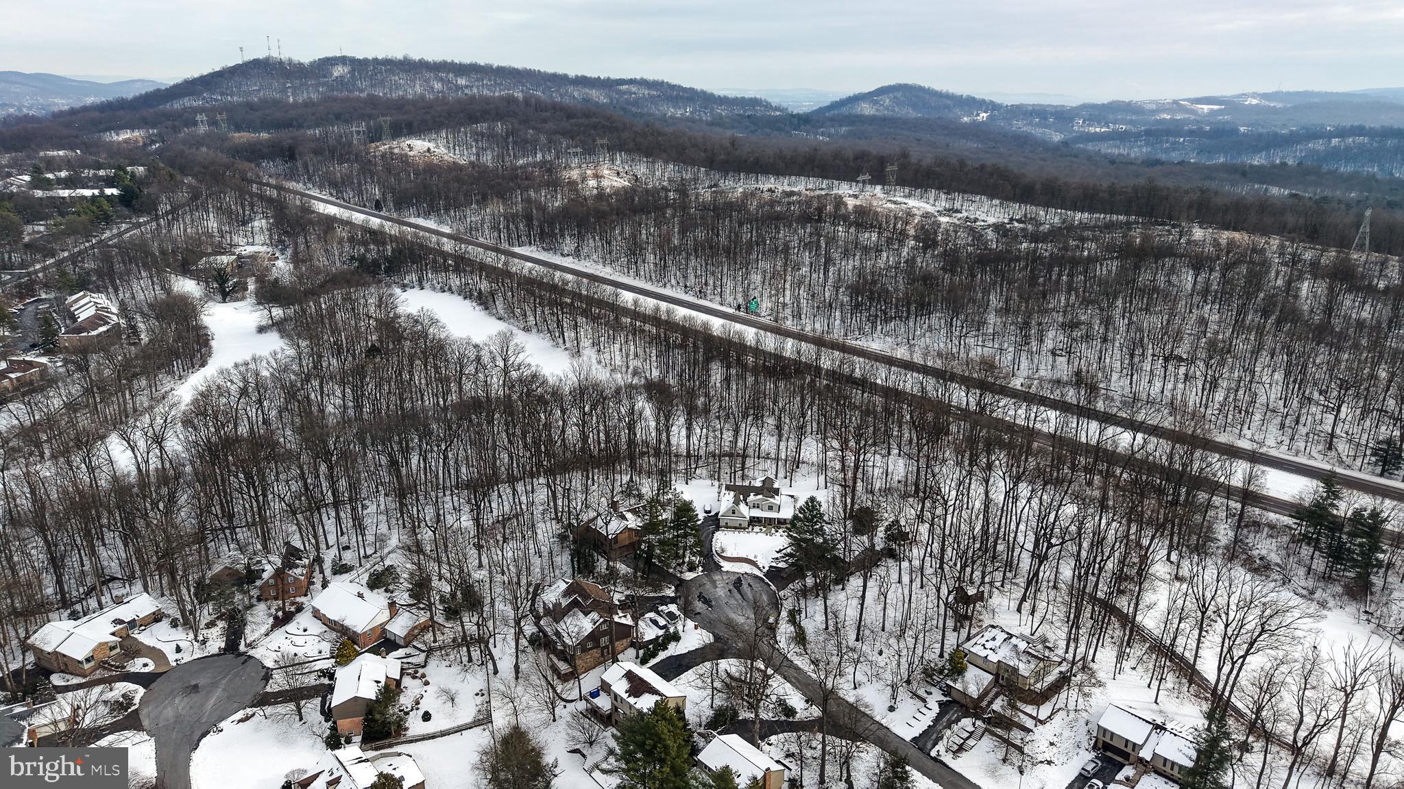 FLYING HILLS - Residential