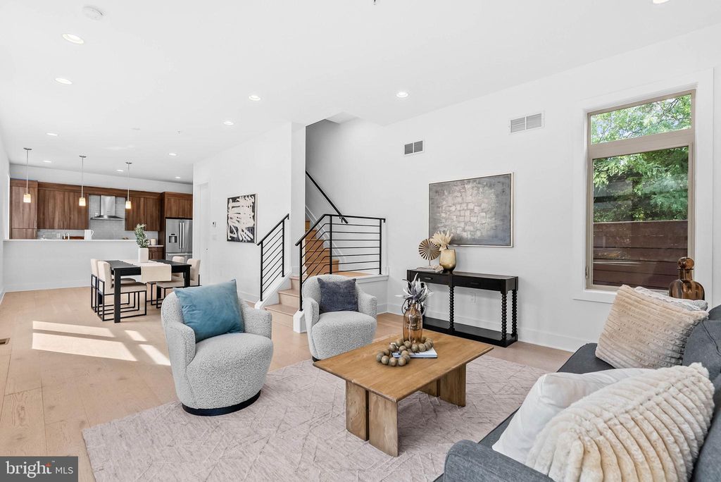 Photo of 740 S Chris Columbus Boulevard #16, PHILADELPHIA, PA 19147 (MLS # PAPH2545374)